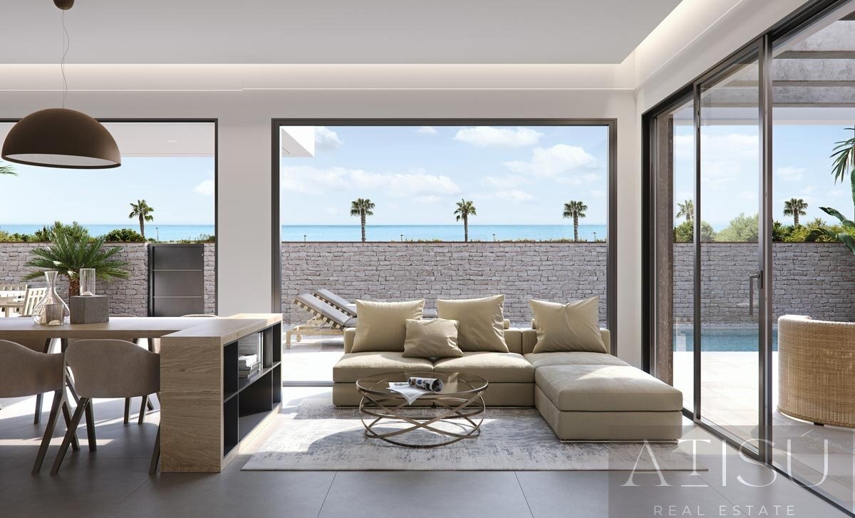 Venta de villa en Pilar de la horadada