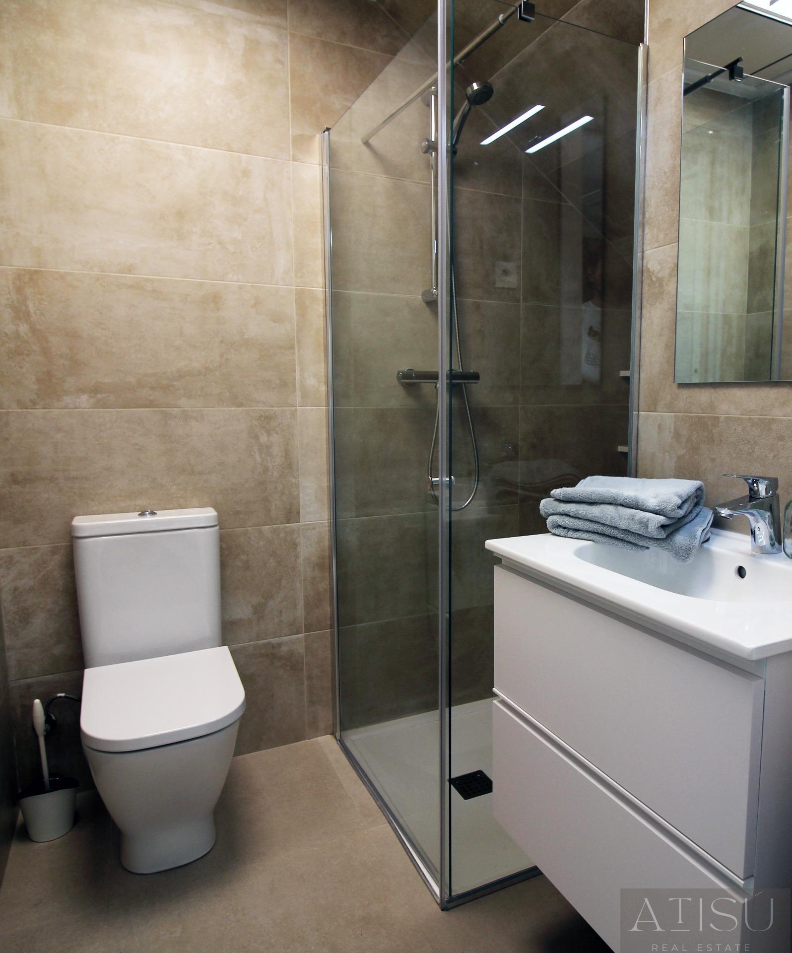 For sale of villa in Pilar de la horadada