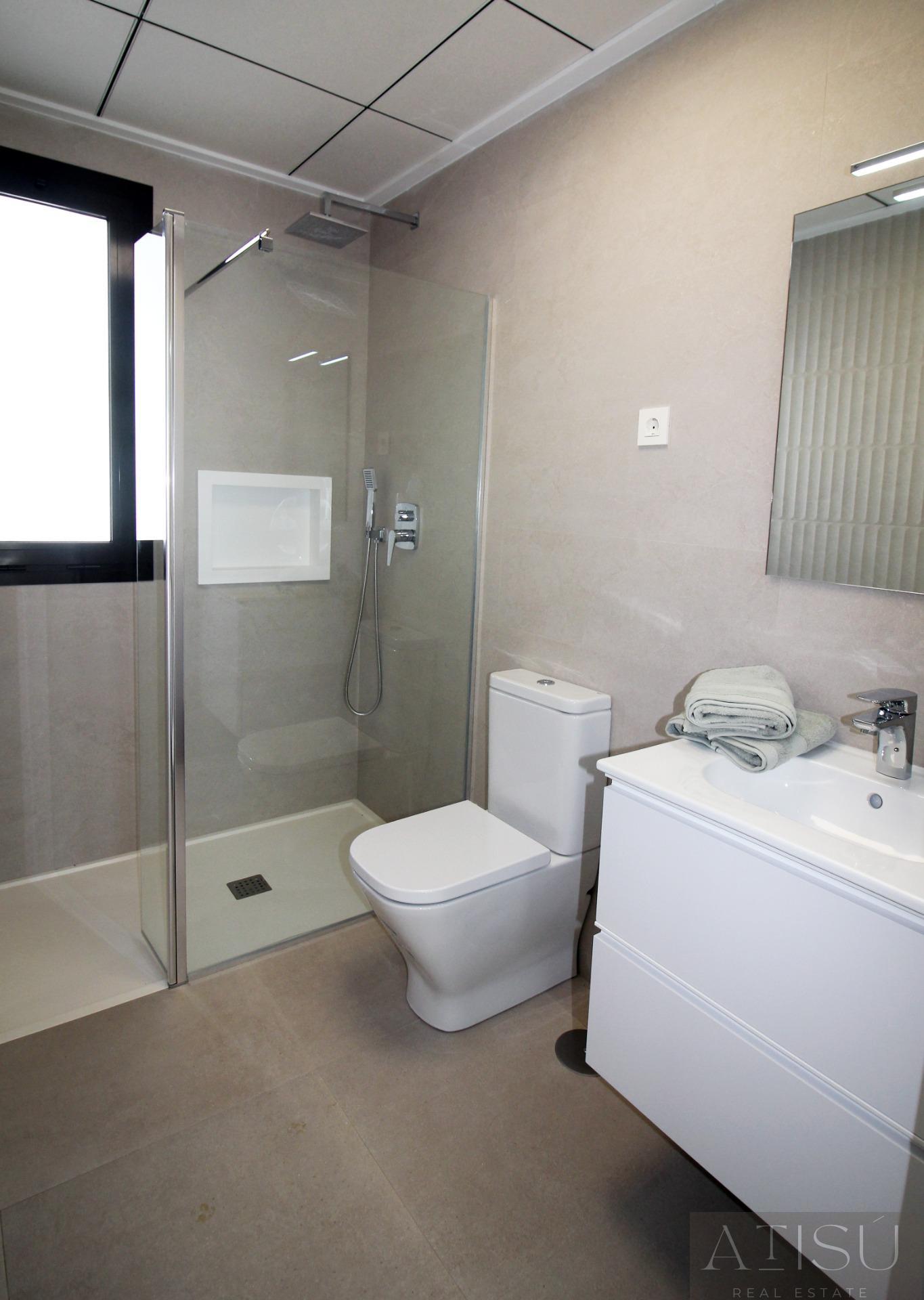 For sale of villa in Pilar de la horadada