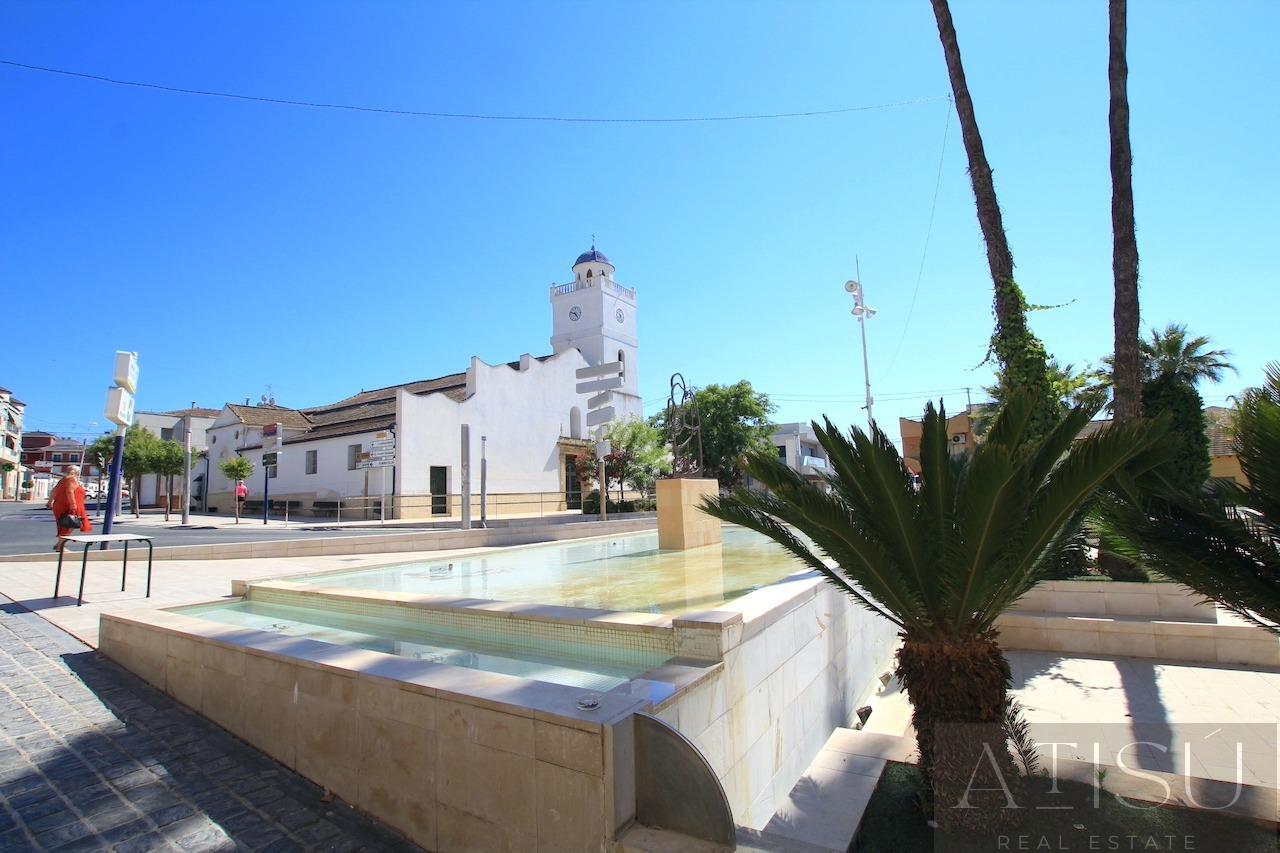 Venta de villa en Benijofar