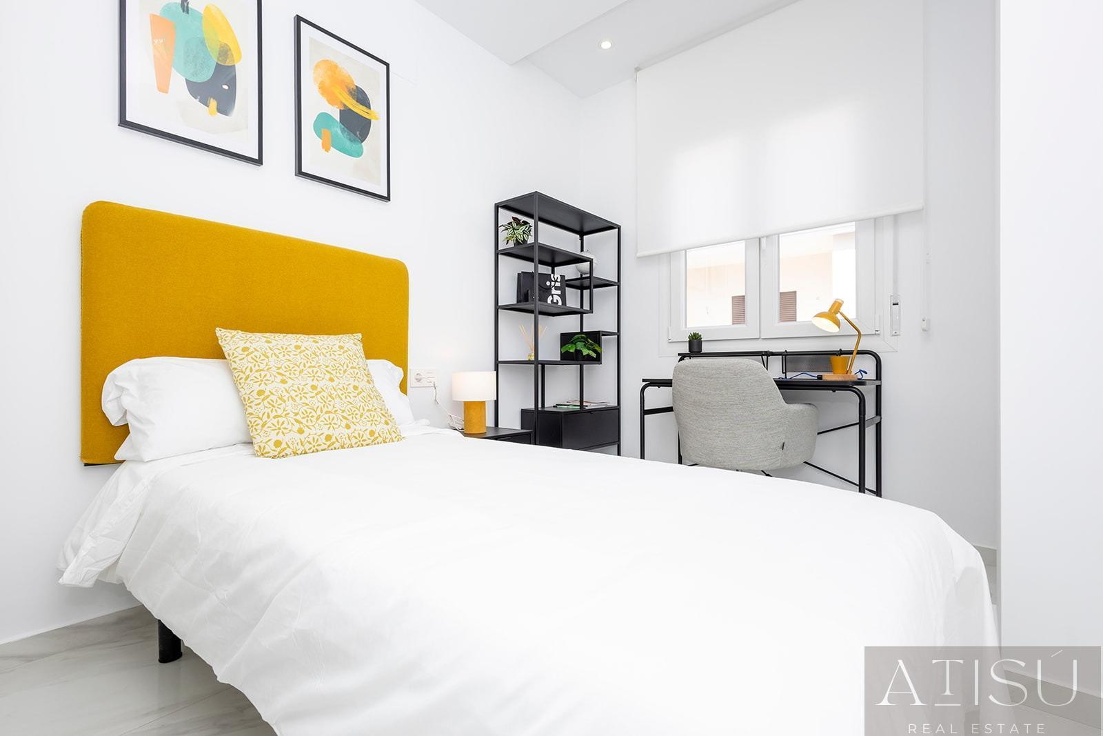 For sale of apartment in Jacarilla