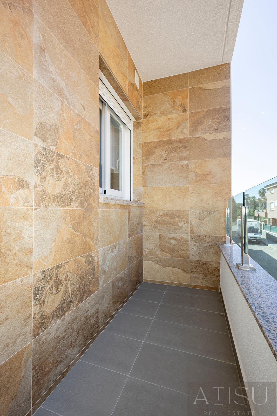 For sale of apartment in Jacarilla