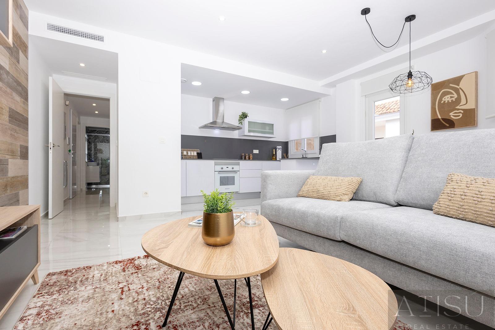 For sale of apartment in Jacarilla