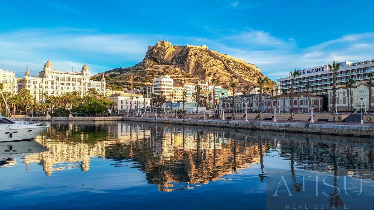 Venta de Ático en Alicante