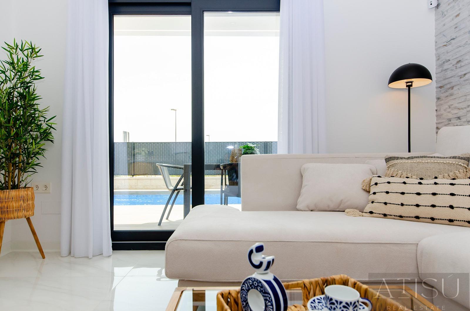 Venta de villa en Orihuela