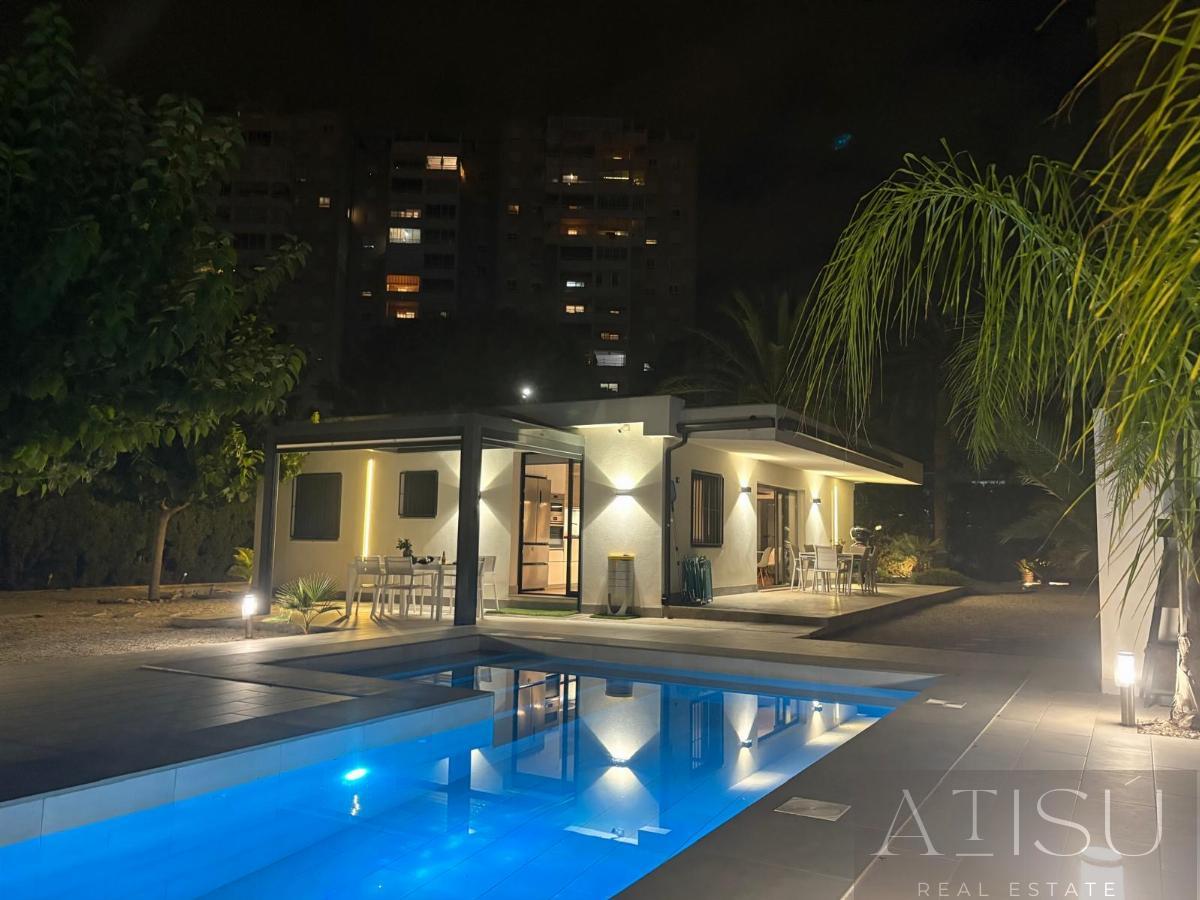 For rent of house in El Campello