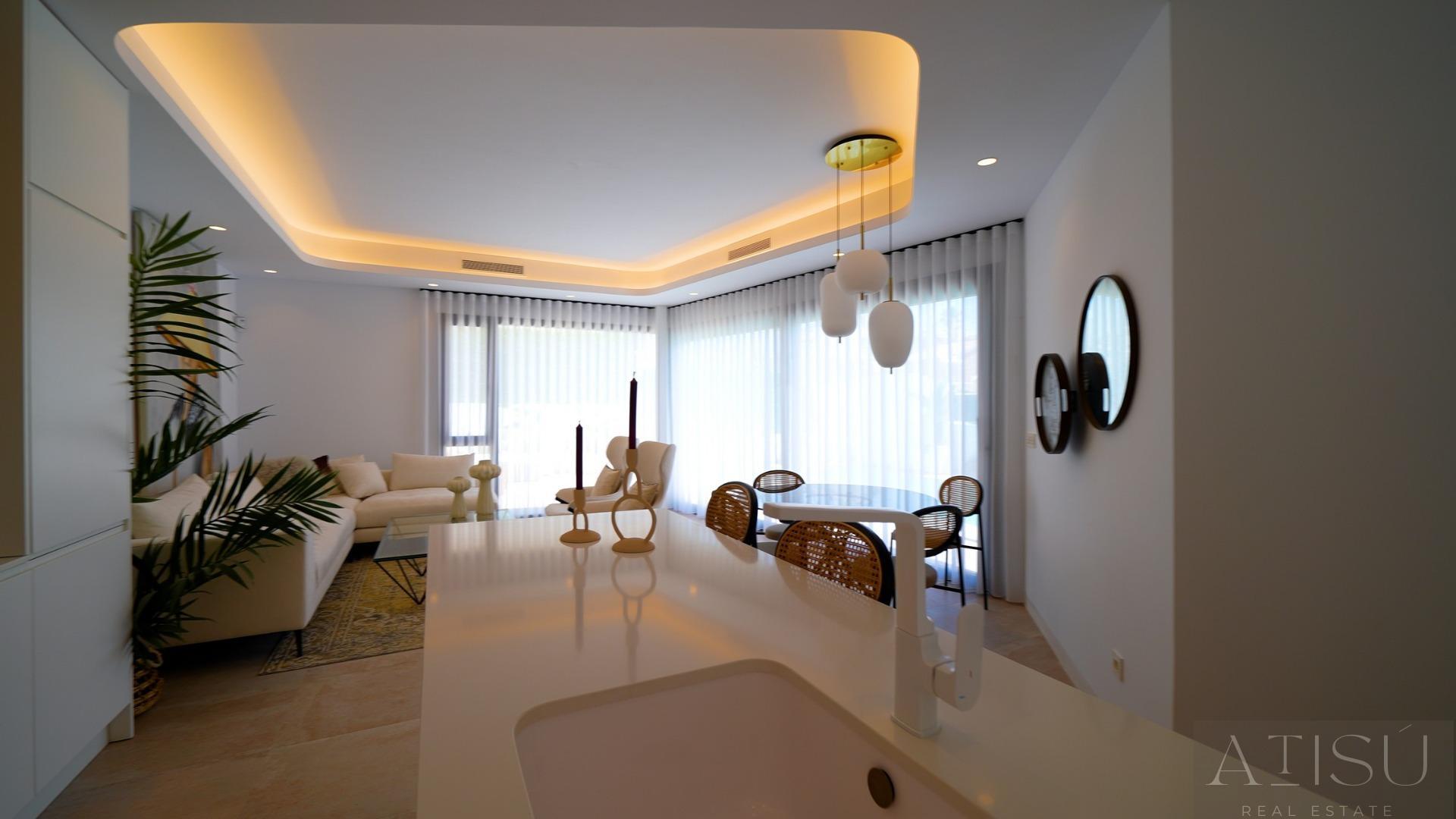 Venta de villa en Orihuela costa