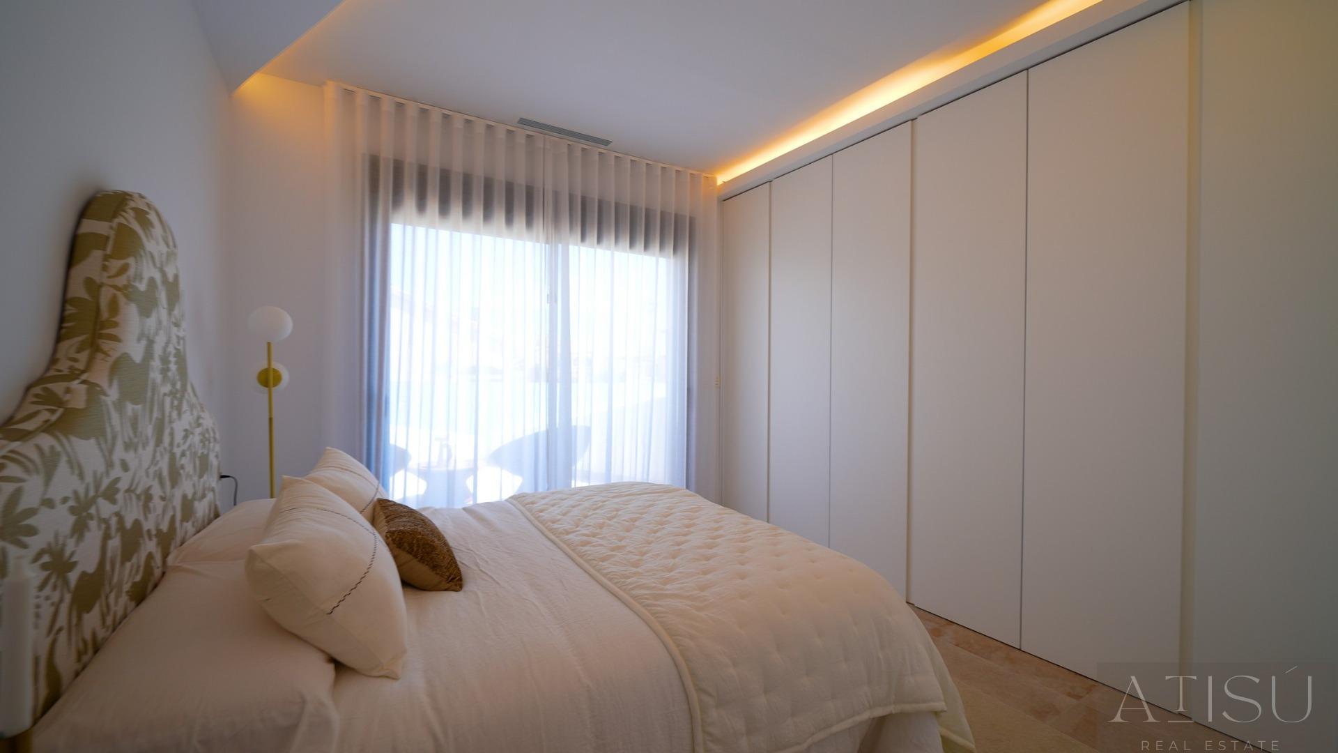 Venta de villa en Orihuela costa
