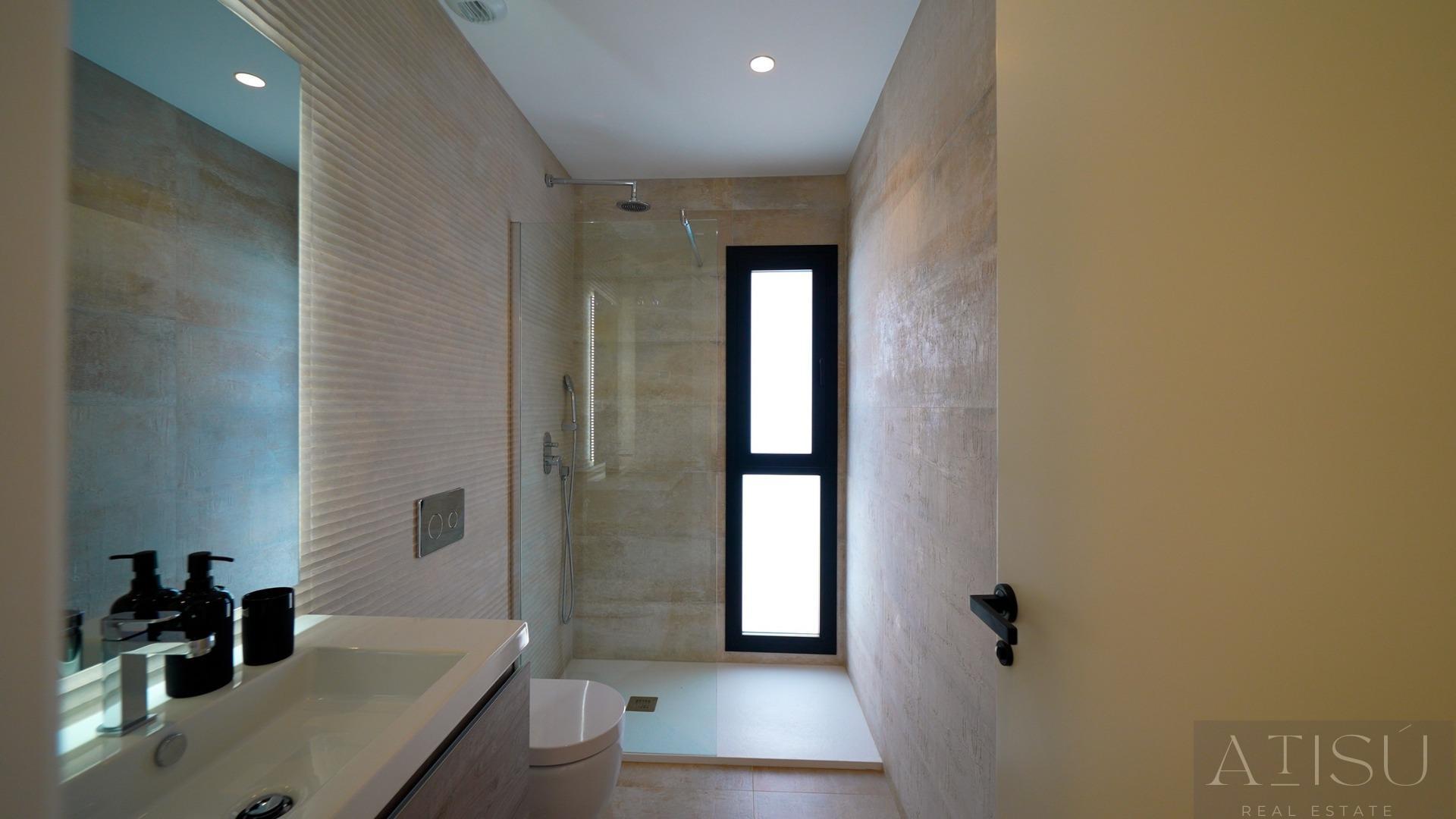 Venta de villa en Orihuela costa