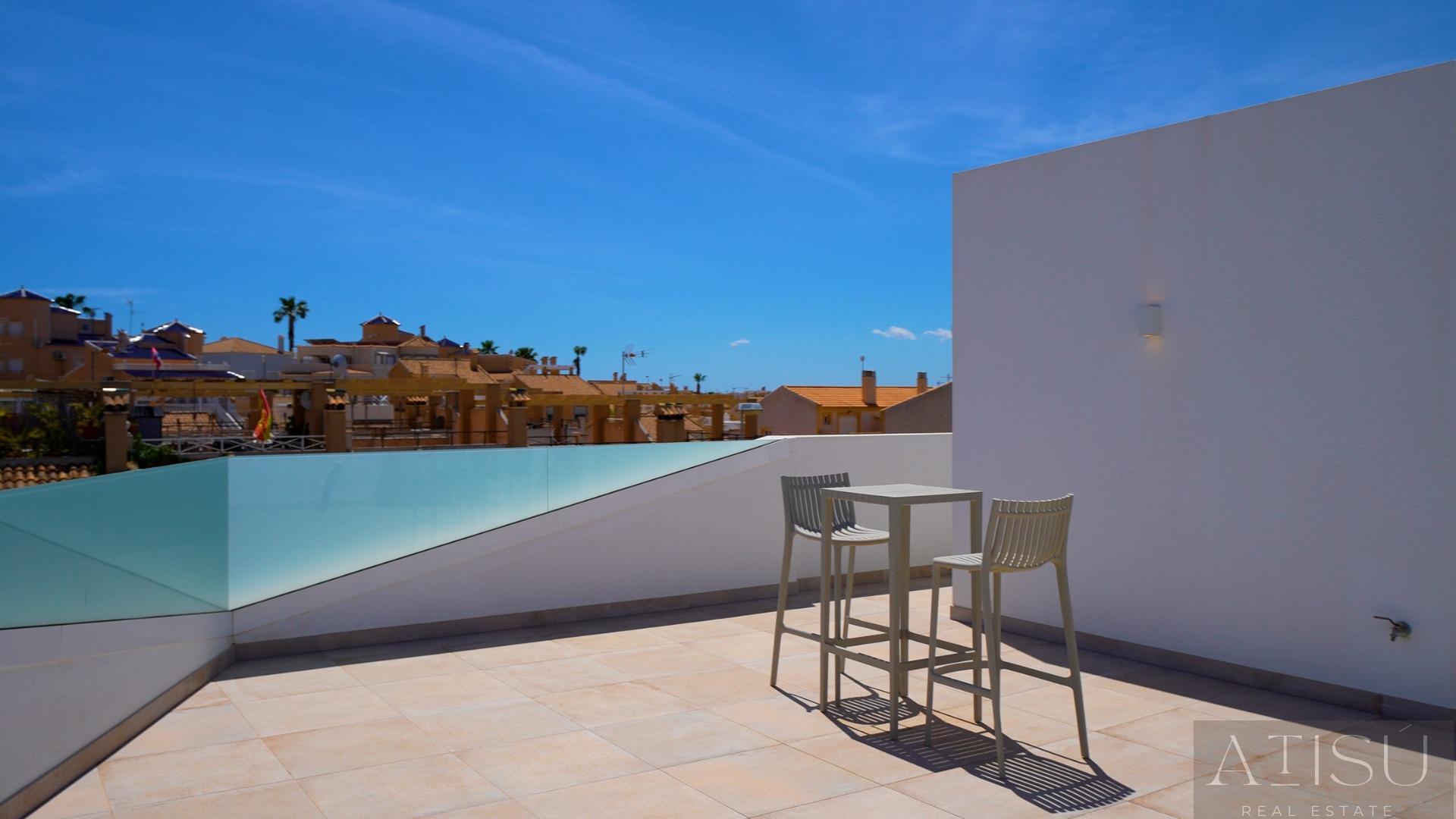 Venta de villa en Orihuela costa