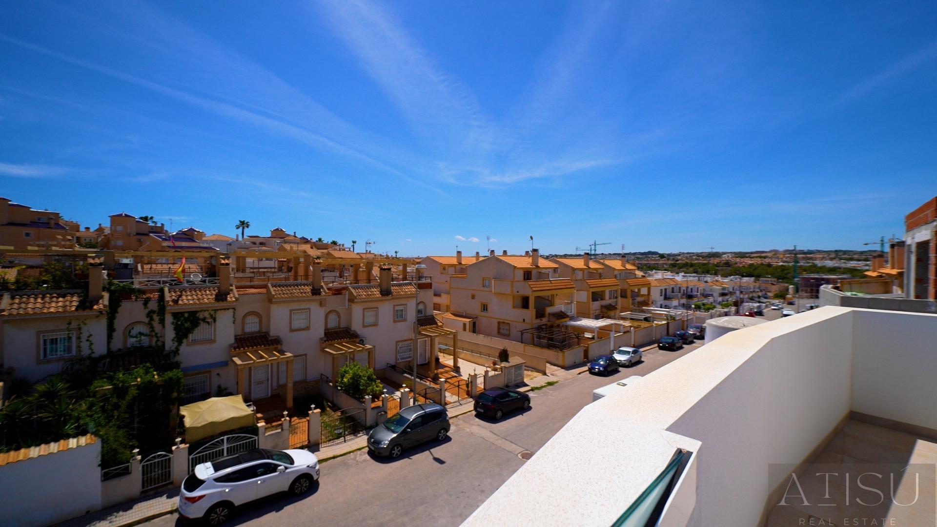 Venta de villa en Orihuela costa