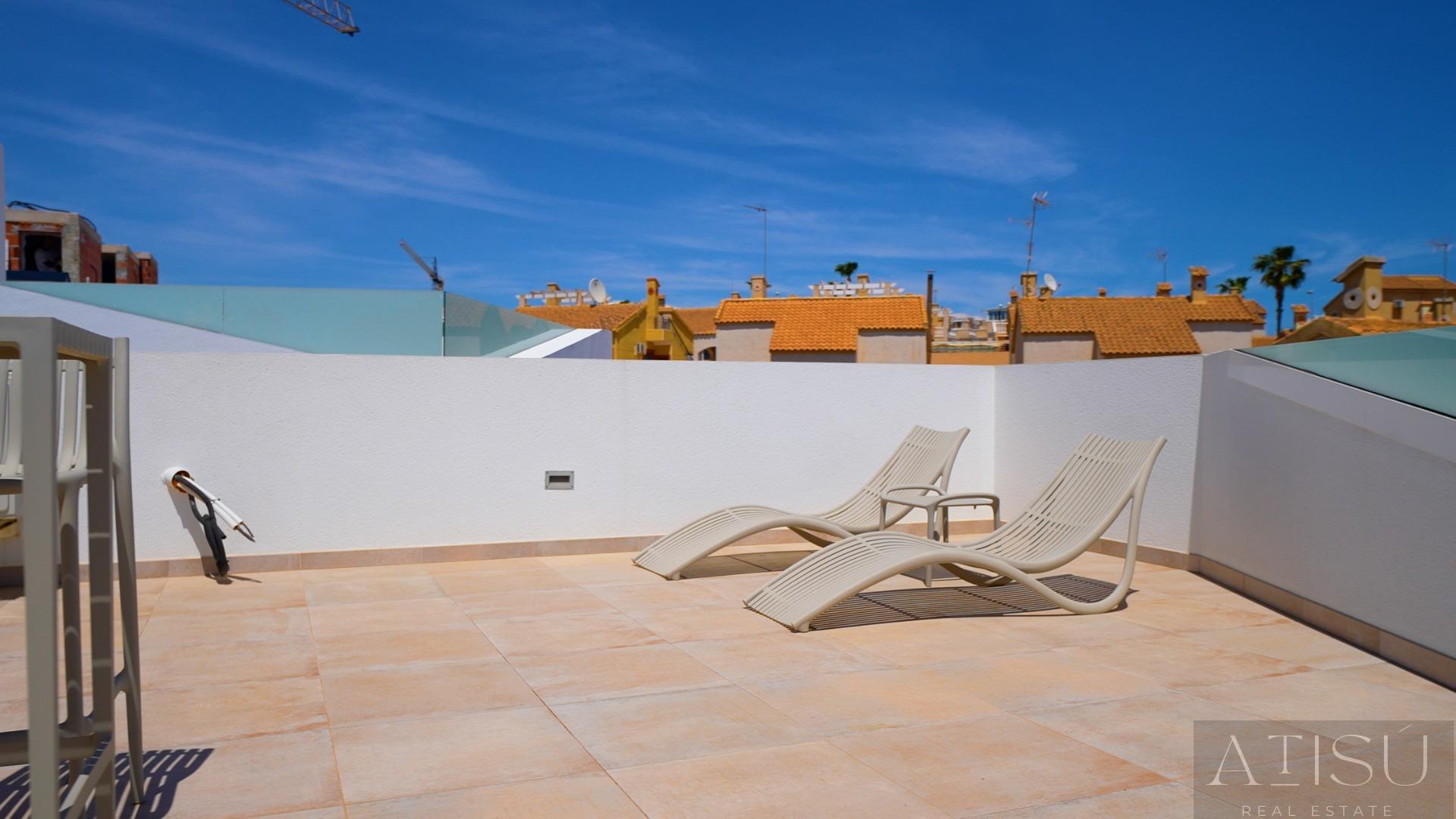Venta de villa en Orihuela costa