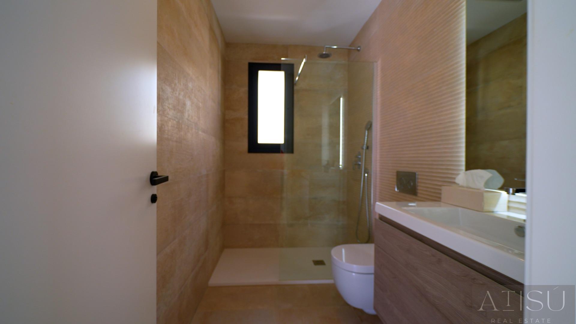 Venta de villa en Orihuela costa