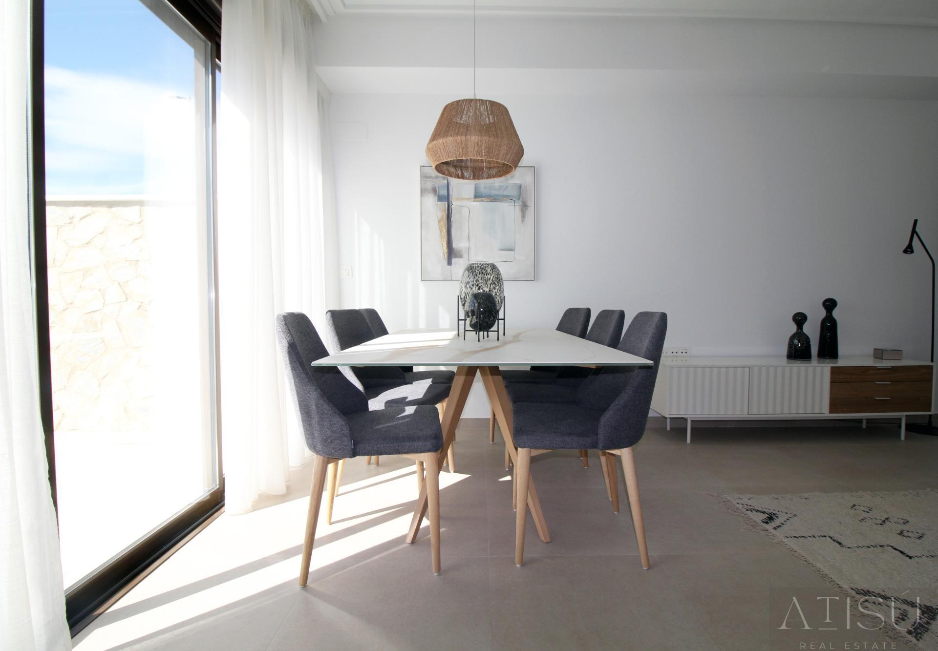 Venta de villa en Pilar de la horadada