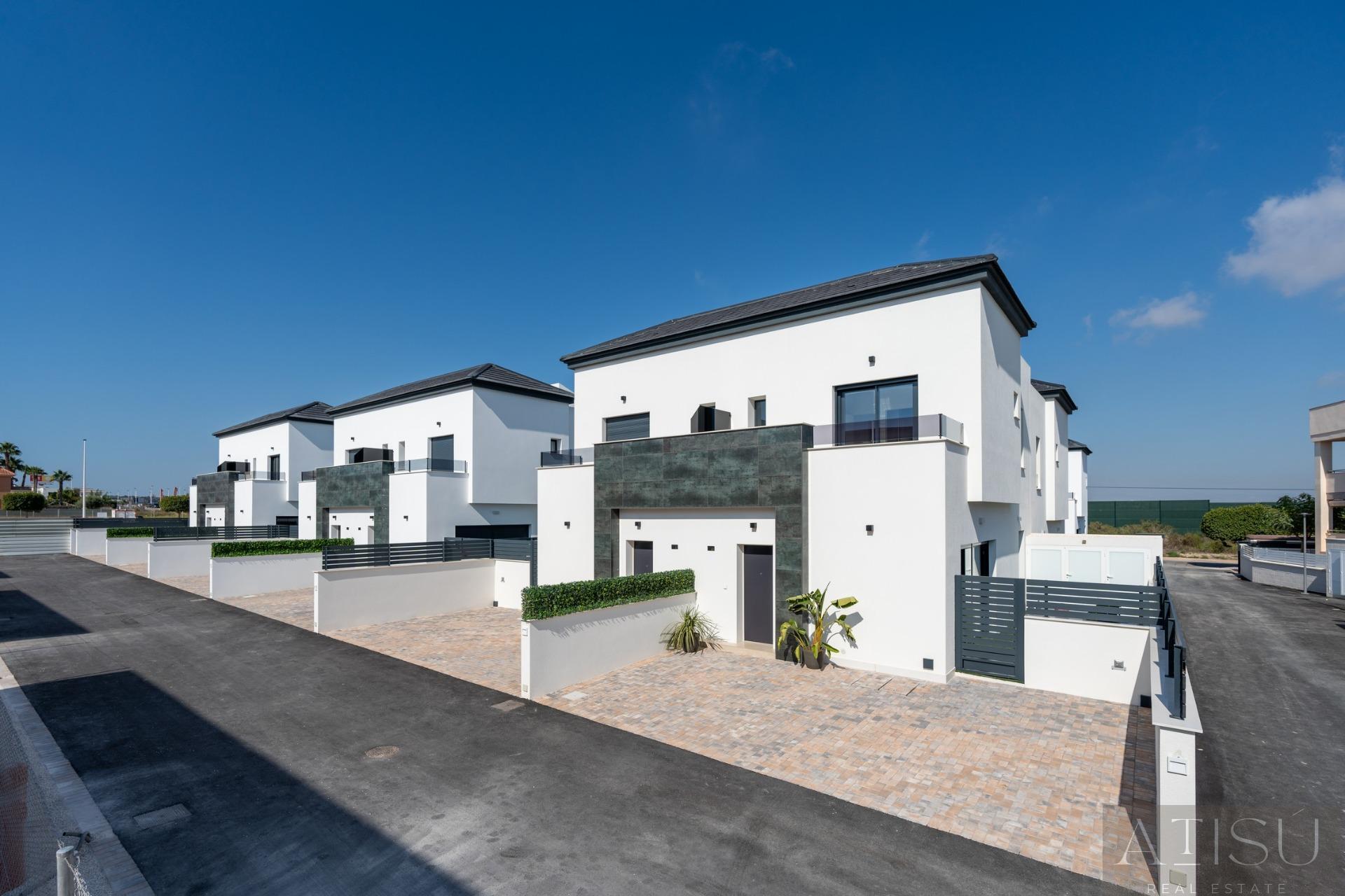 Venta de villa en Gran alacant