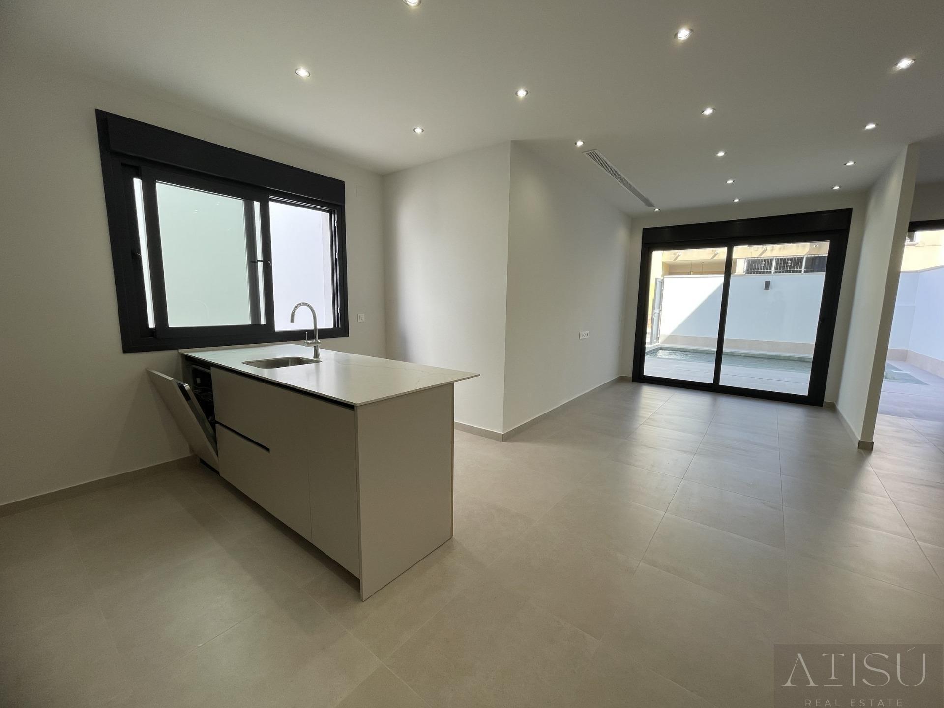 Venta de villa en Almoradi