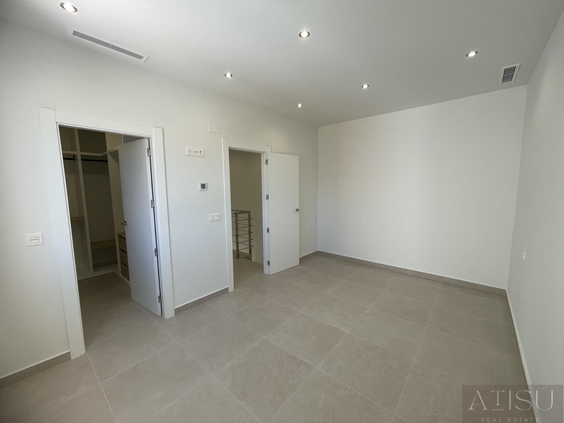 Venta de villa en Almoradi