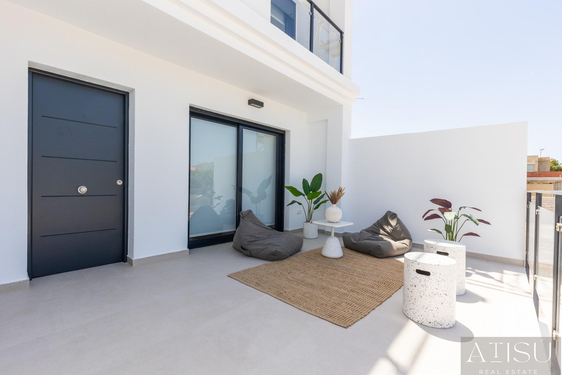 Venta de villa en Rafal