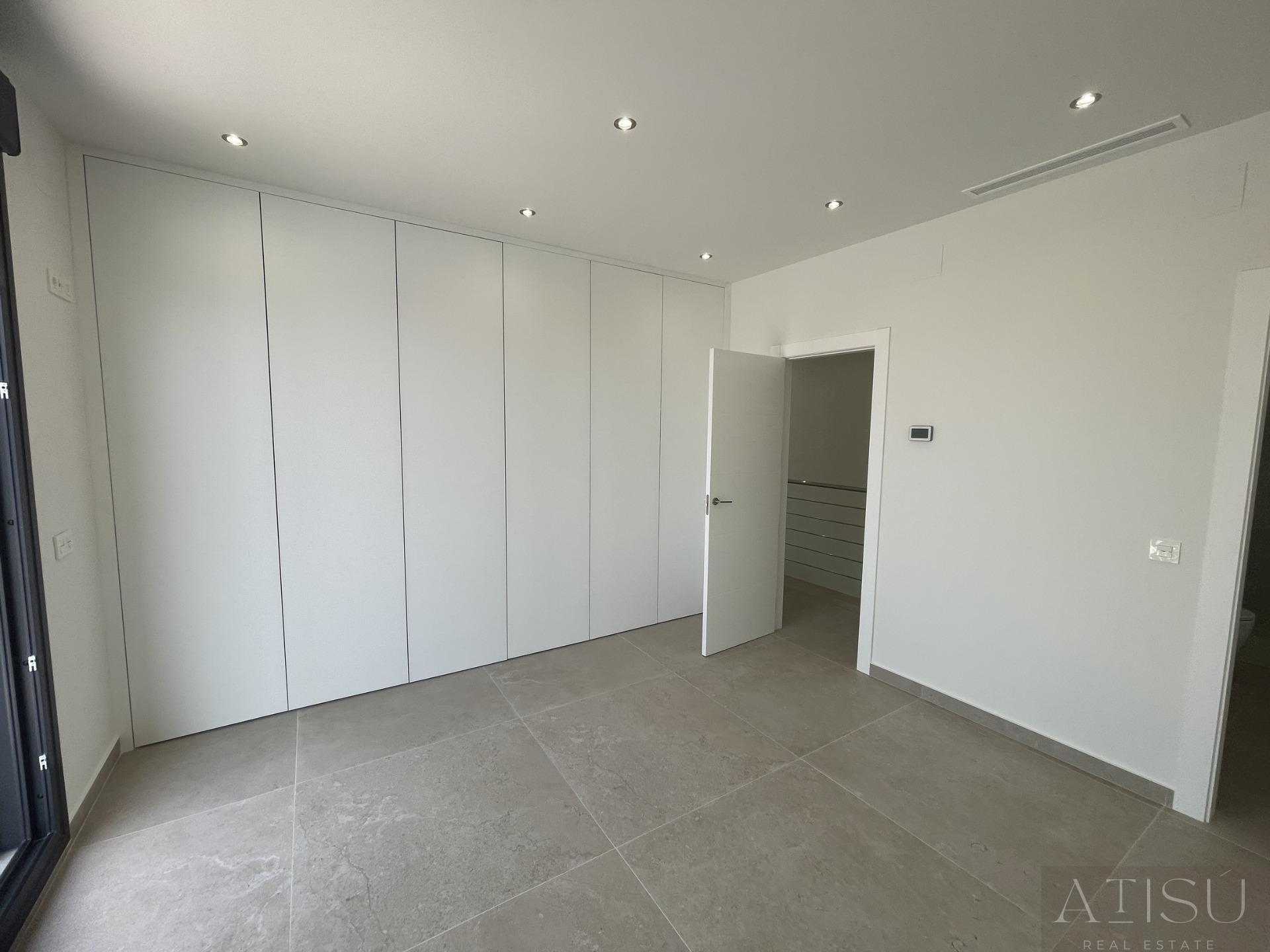 Venta de villa en Rojales