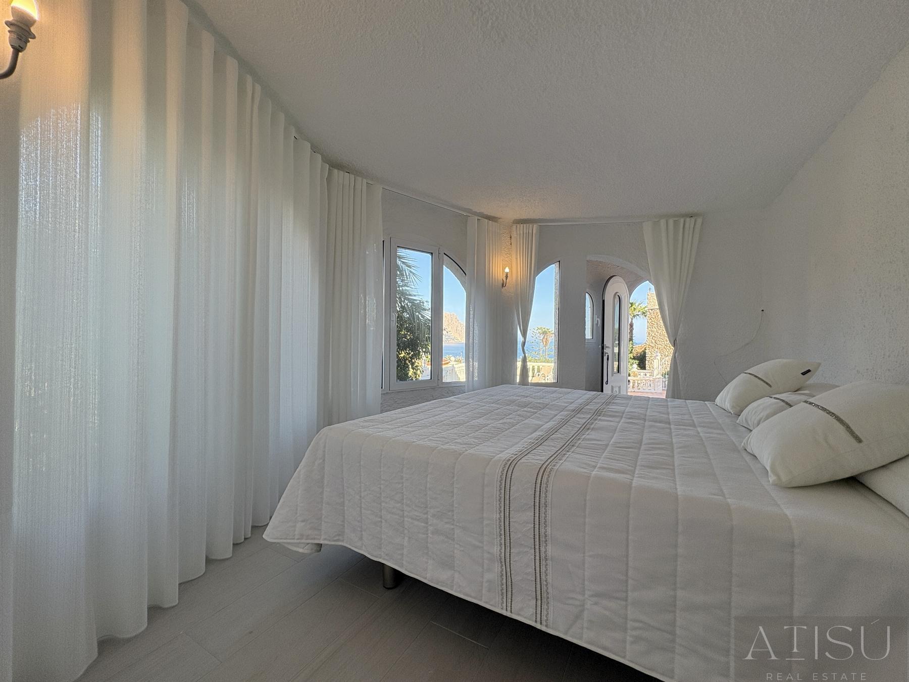 For sale of villa in Calpe