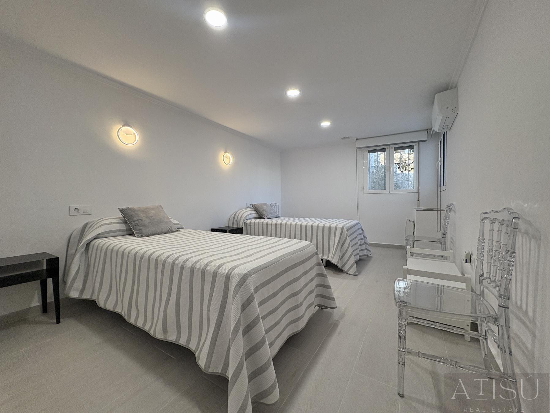 For sale of villa in Calpe