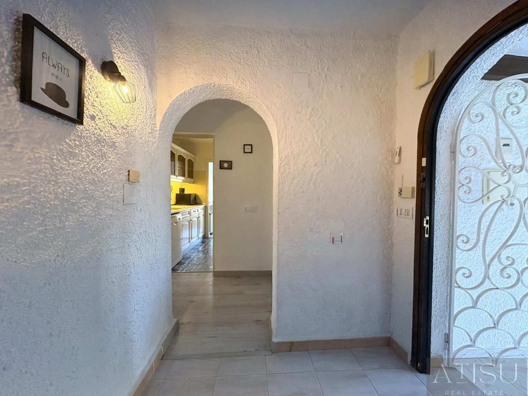 For sale of villa in Calpe