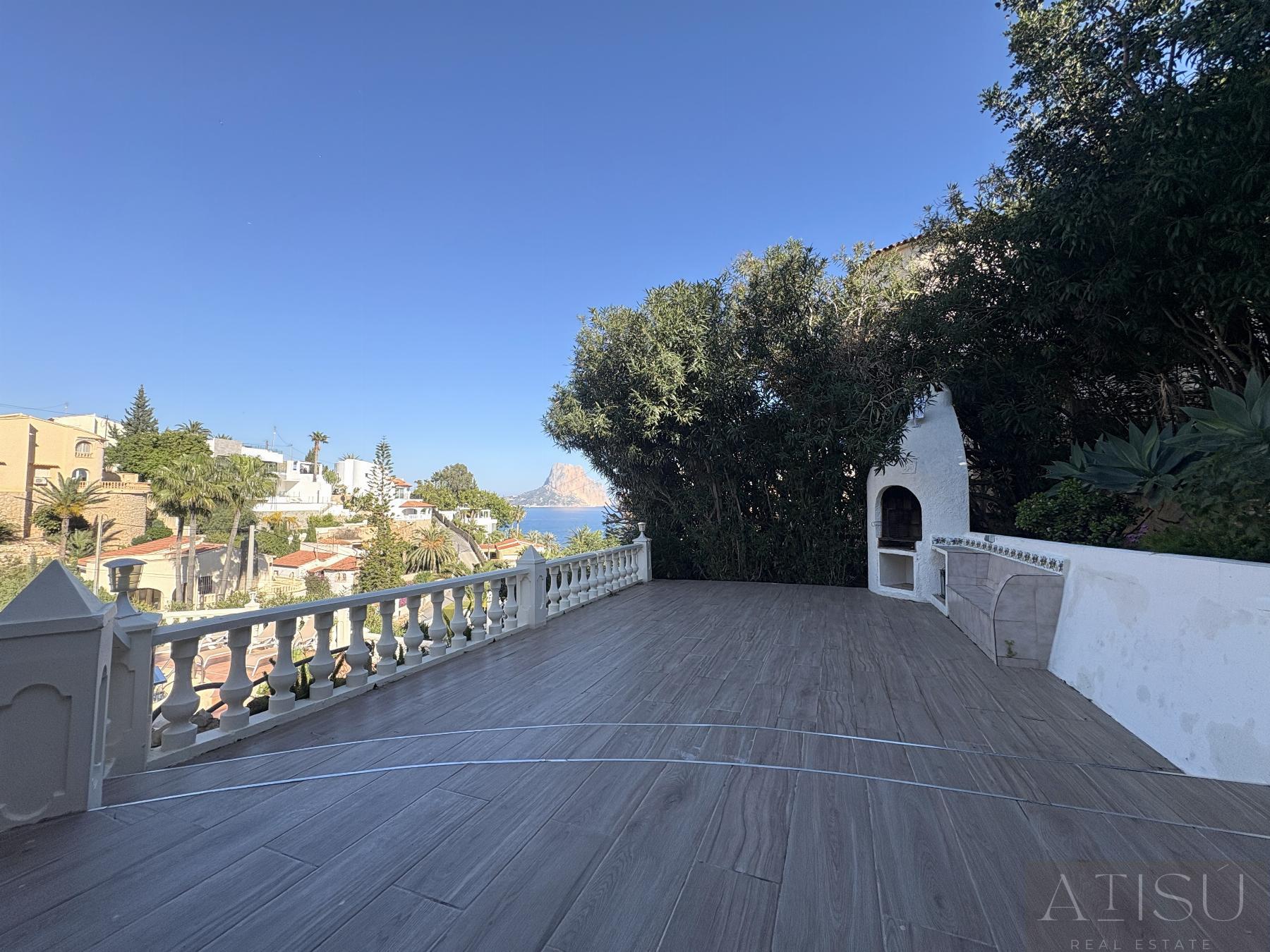 For sale of villa in Calpe