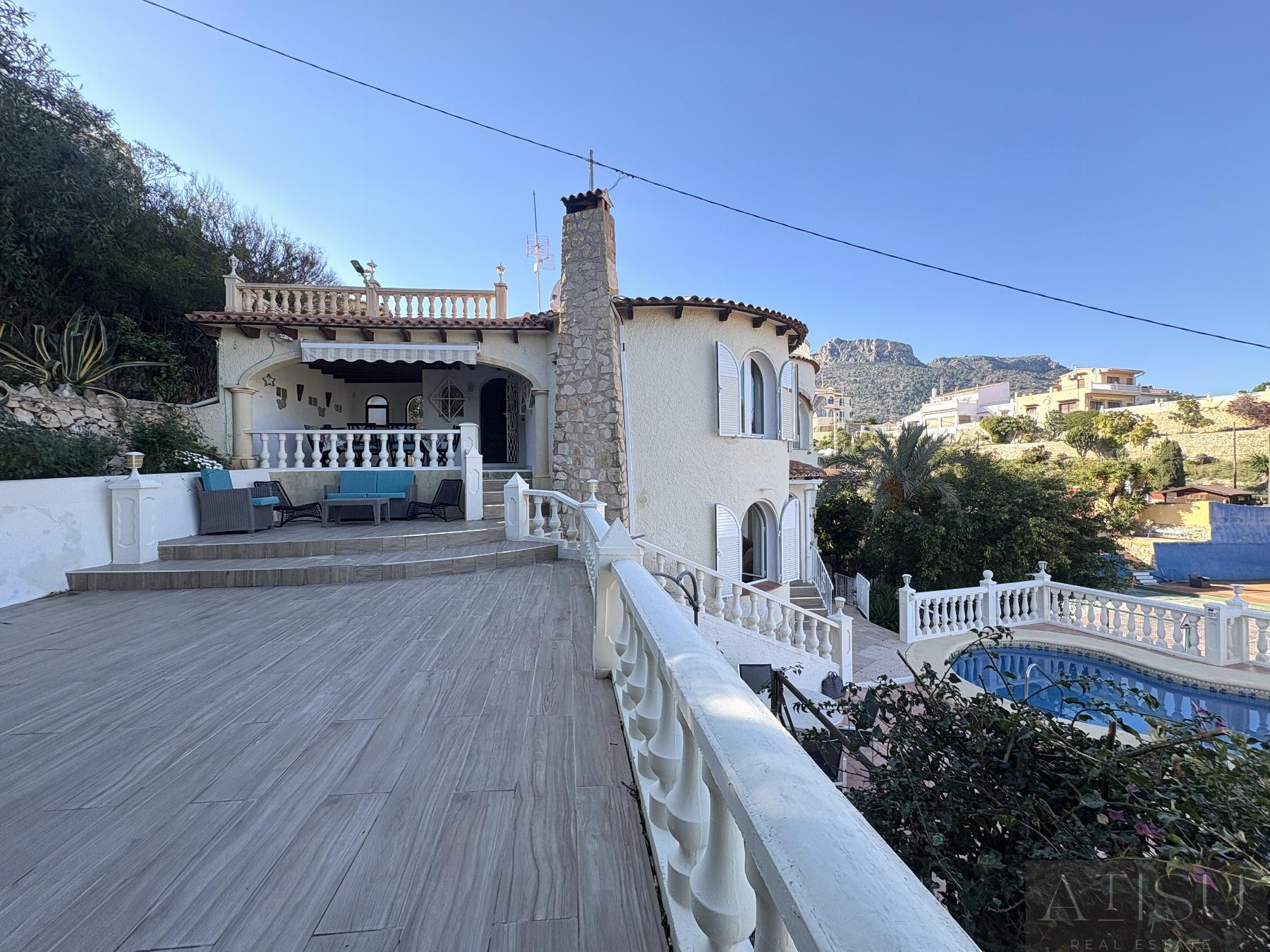 For sale of villa in Calpe