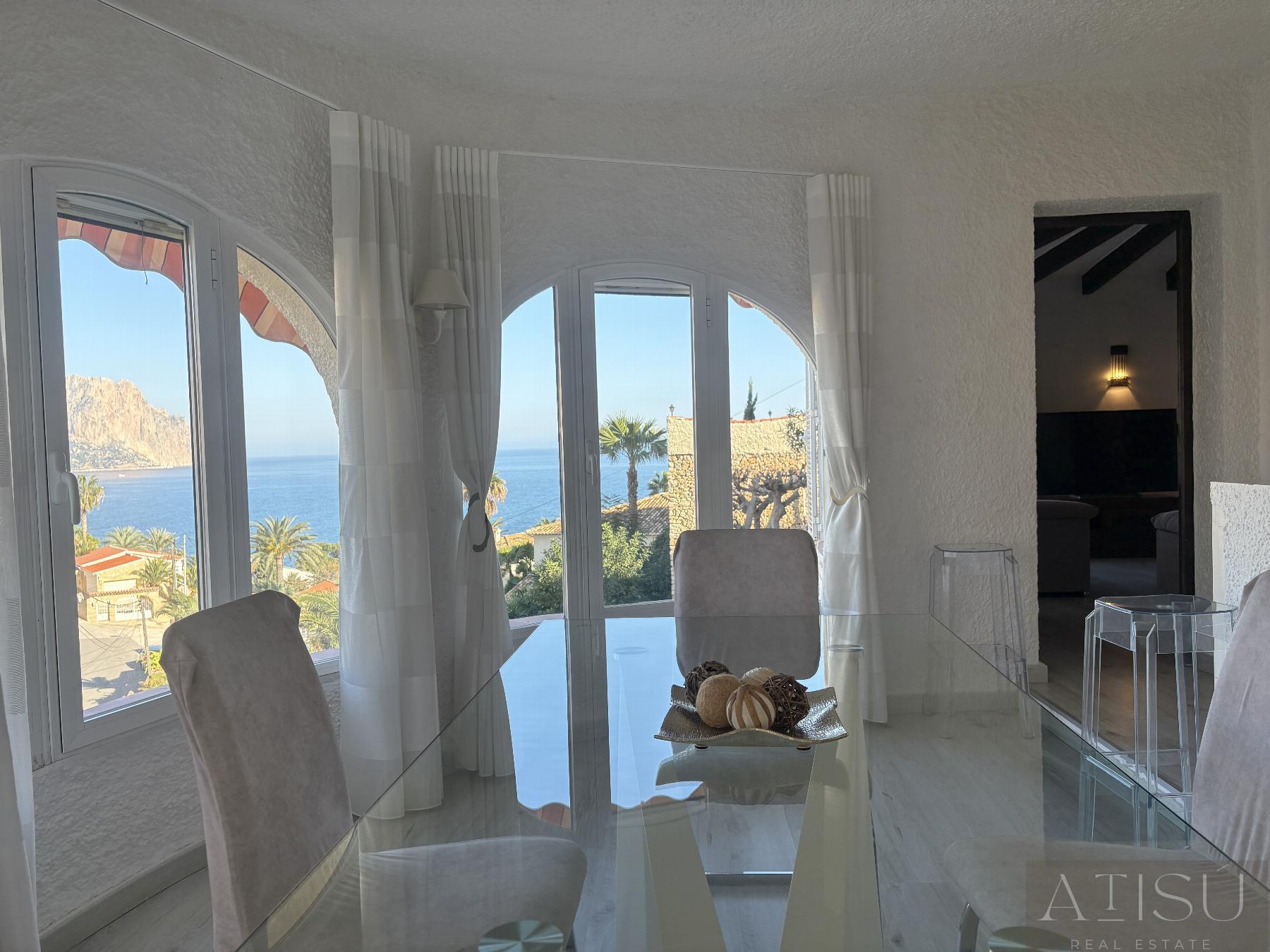 For sale of villa in Calpe