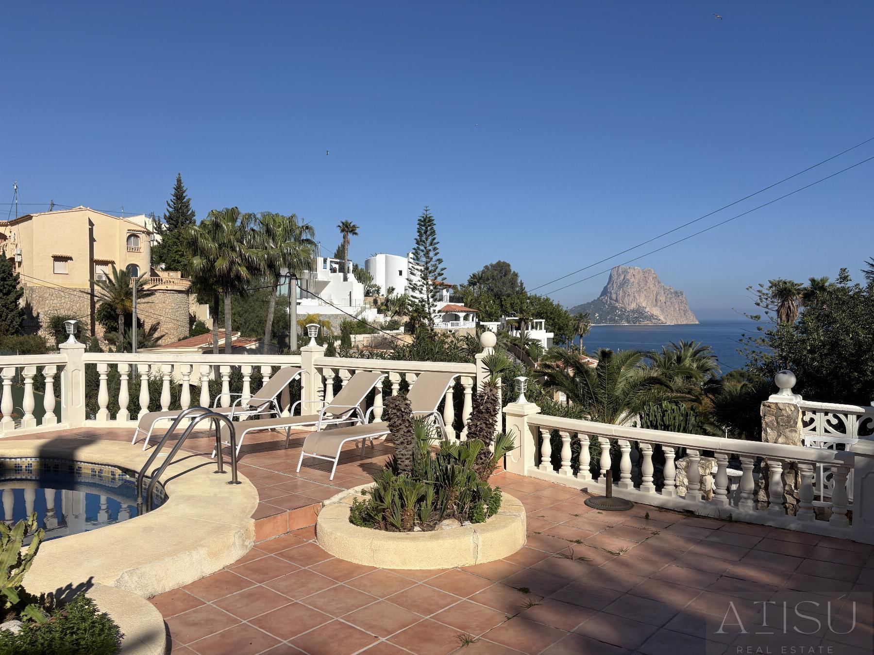 For sale of villa in Calpe