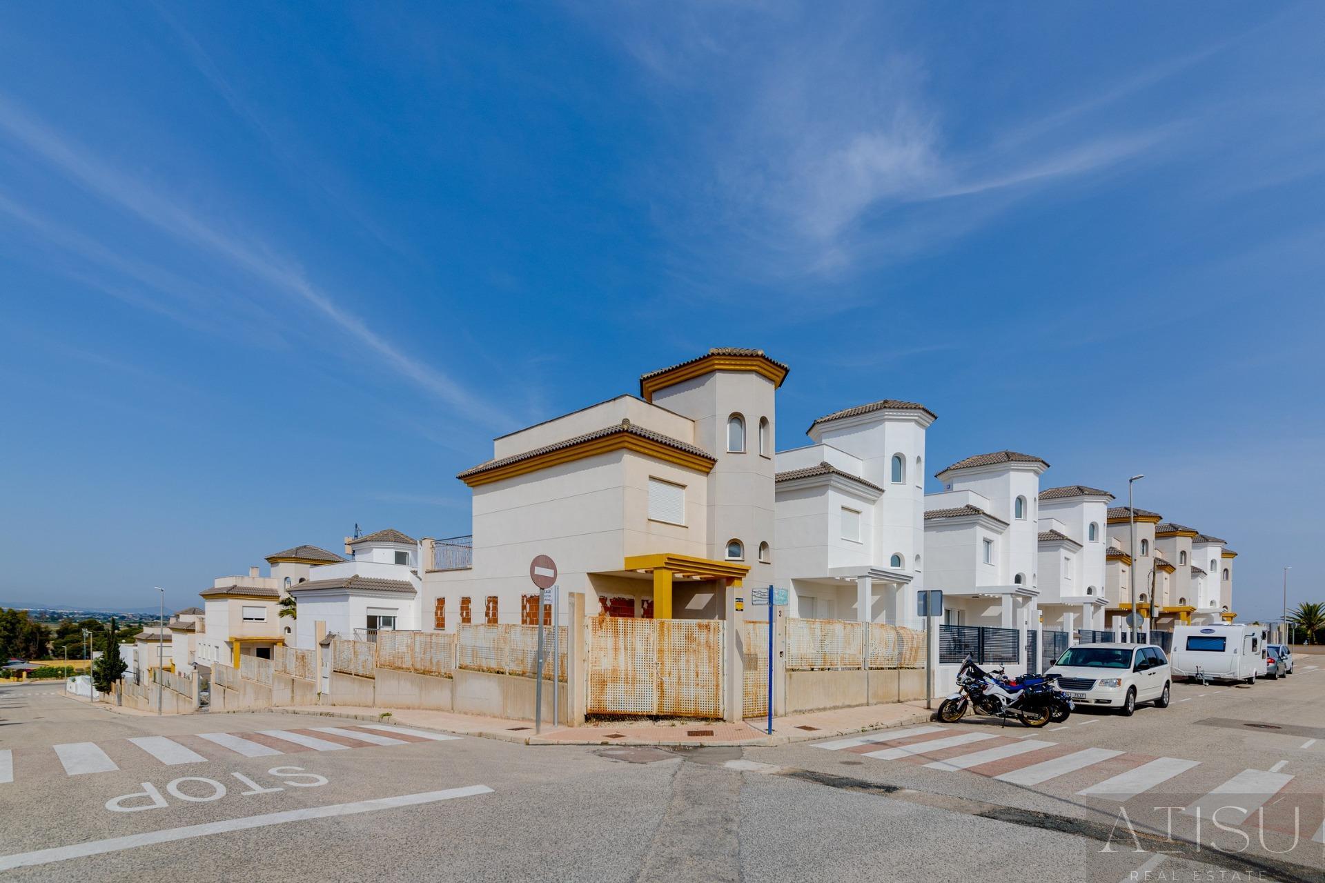 Venta de villa en San fulgencio