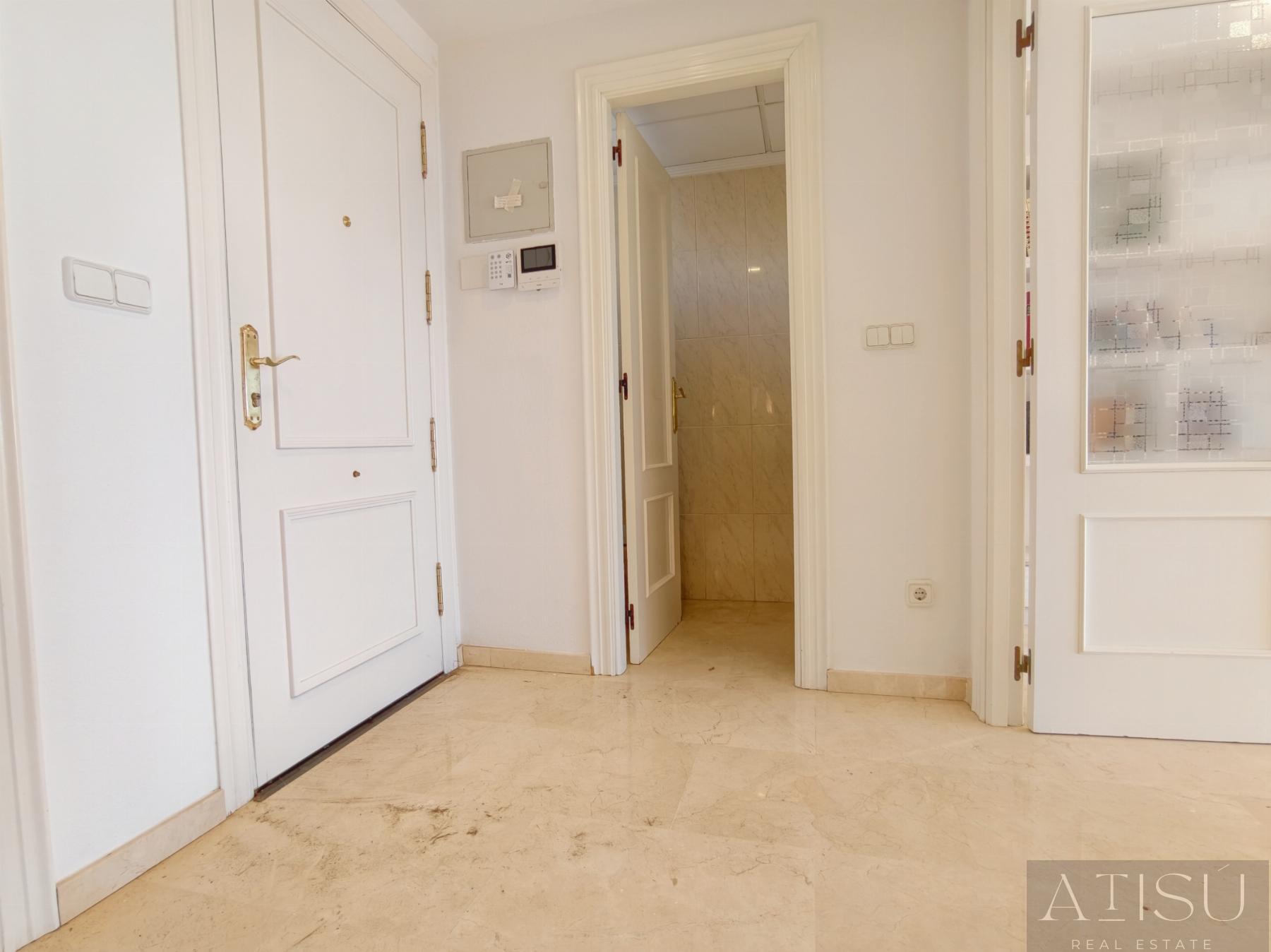 For sale of bungalow in El Campello