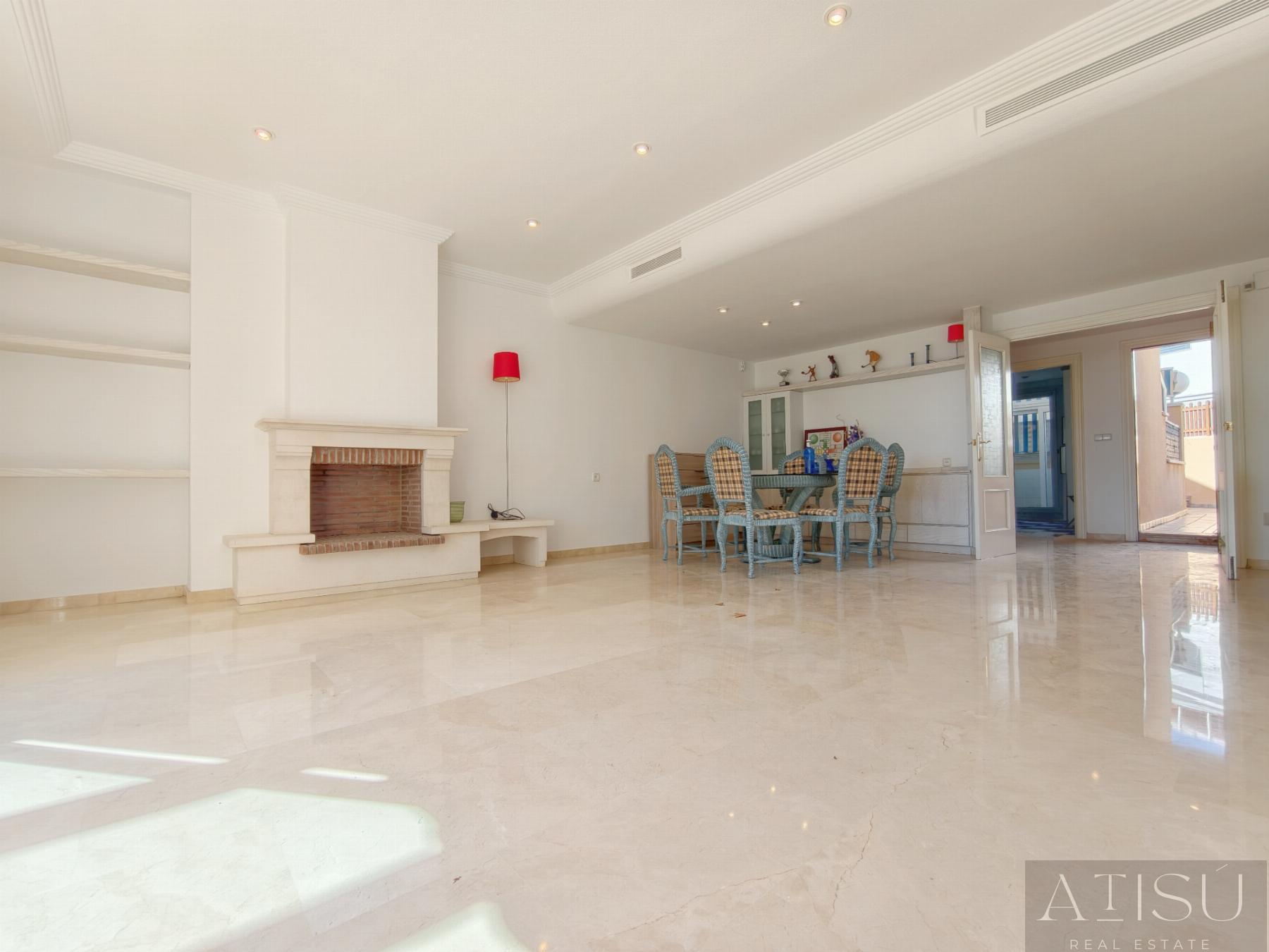 For sale of bungalow in El Campello