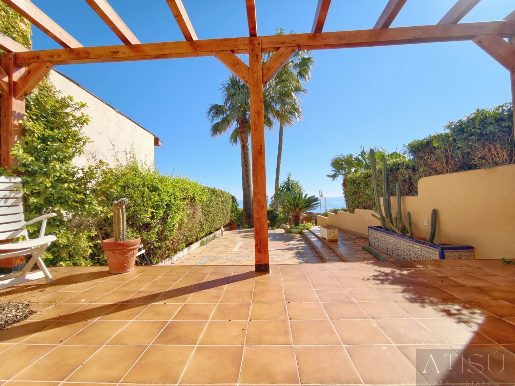 For sale of bungalow in El Campello