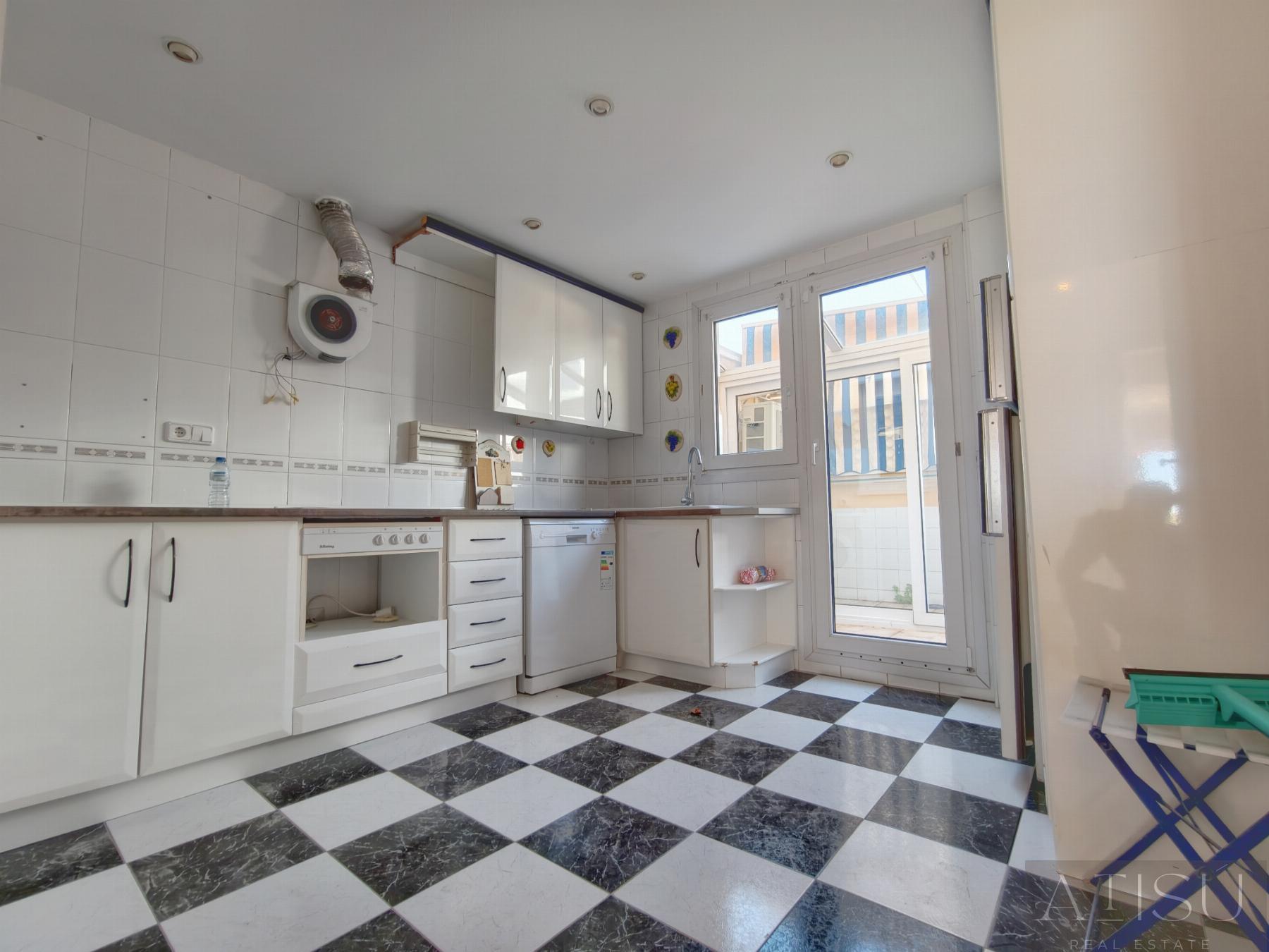 For sale of bungalow in El Campello