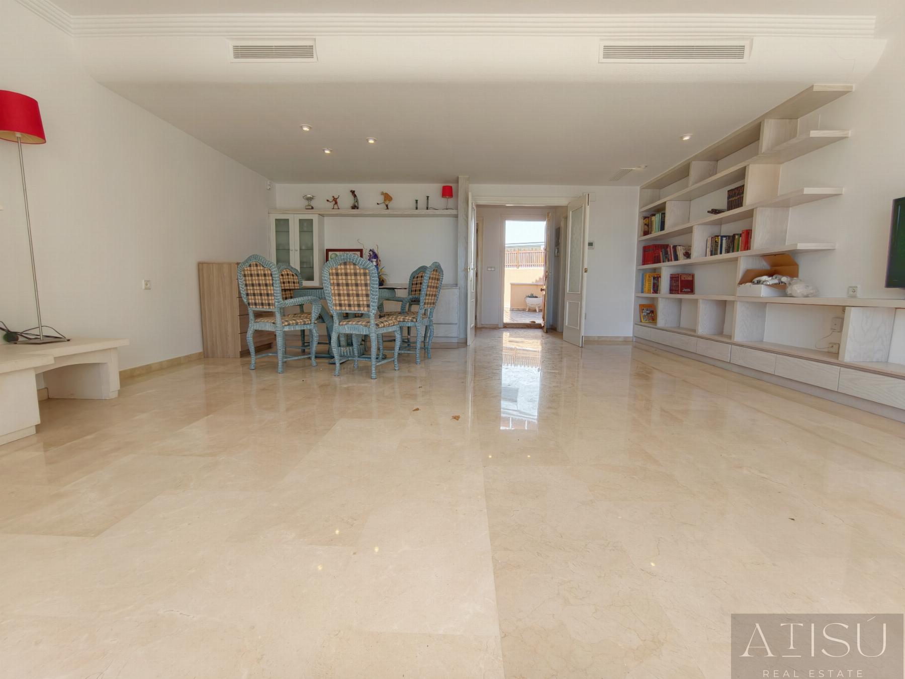 For sale of bungalow in El Campello