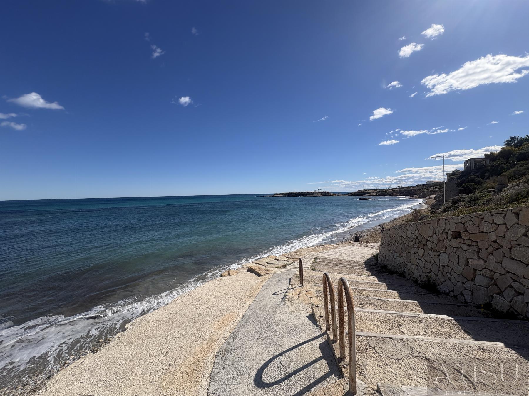 Venta de local en El Campello