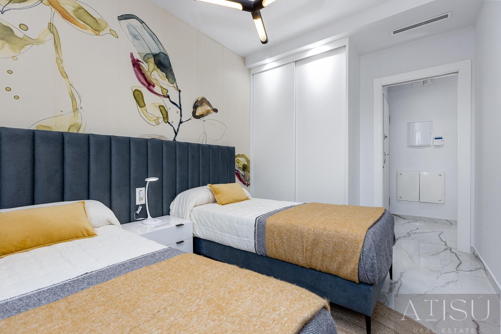 For sale of apartment in Orihuela costa