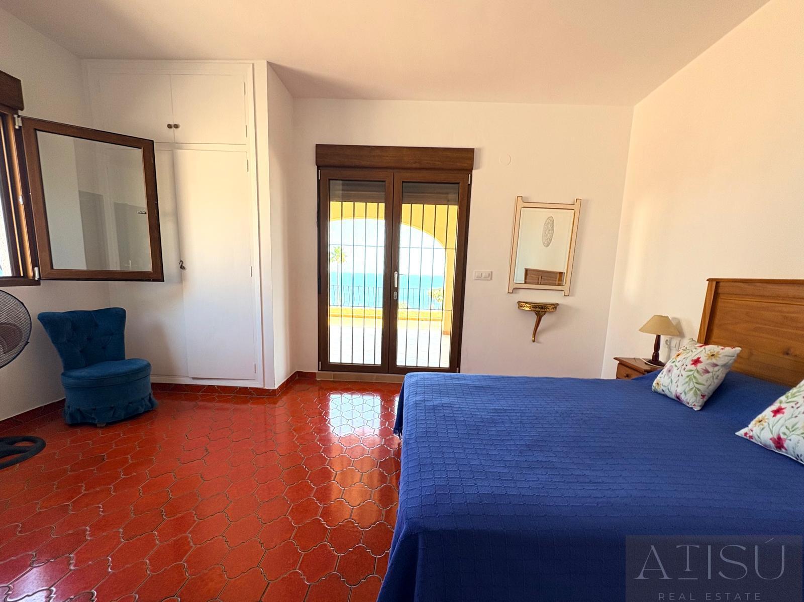 For sale of chalet in Calpe