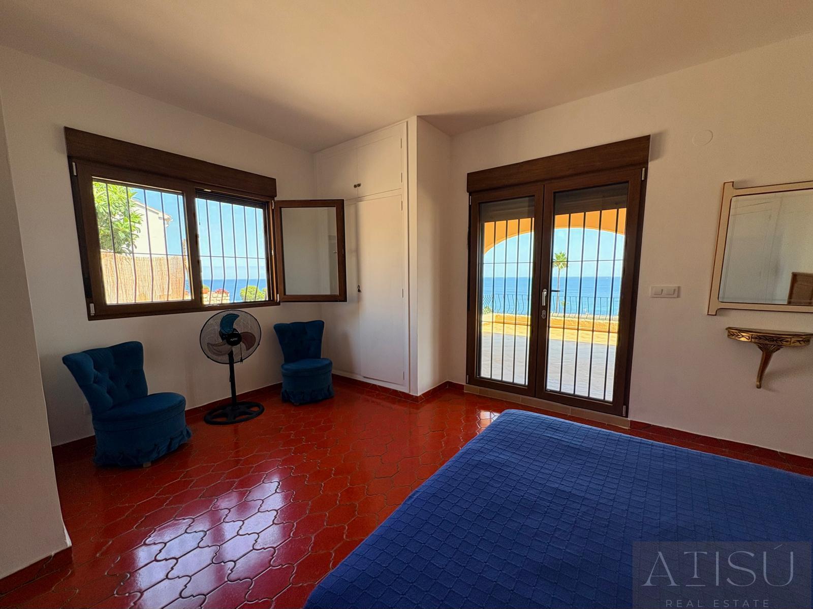 For sale of chalet in Calpe