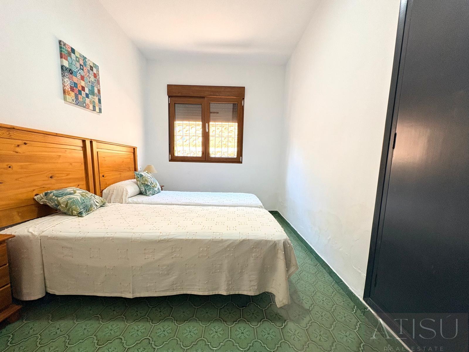 For sale of chalet in Calpe