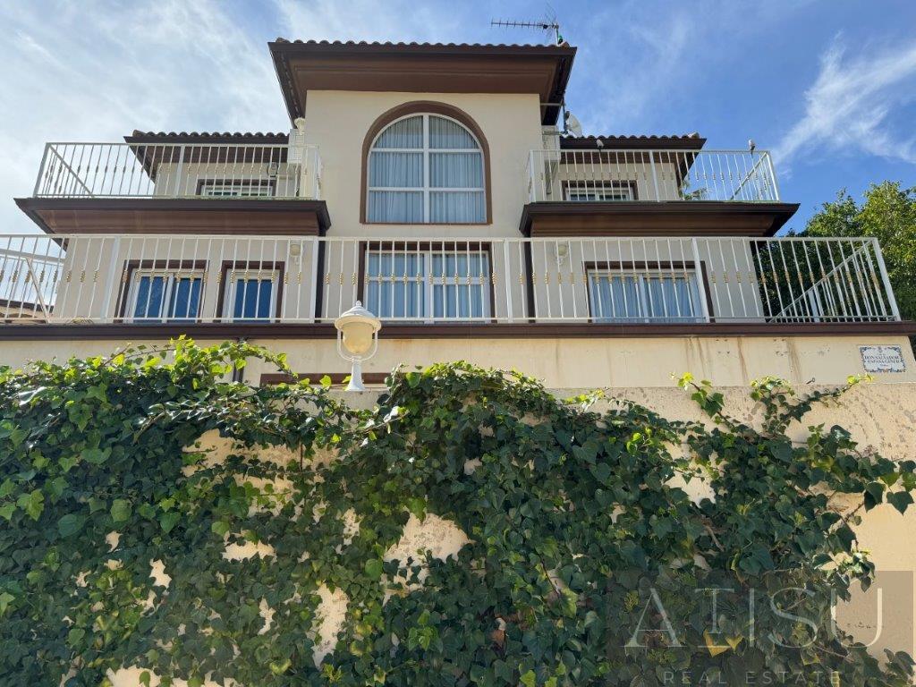 Venta de villa en Callosa d En Sarrià