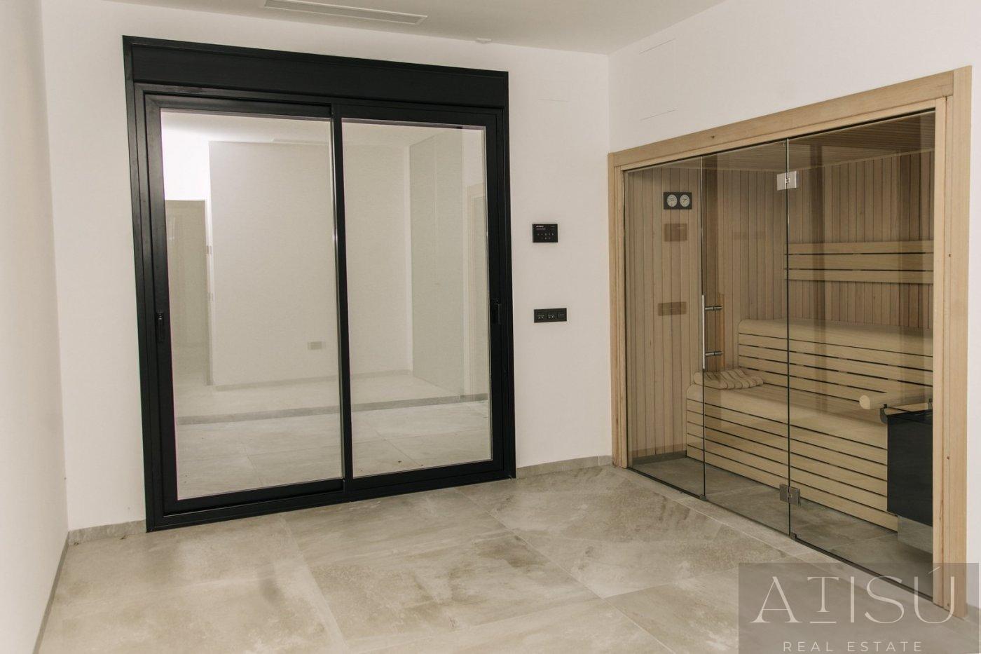For sale of villa in Rojales