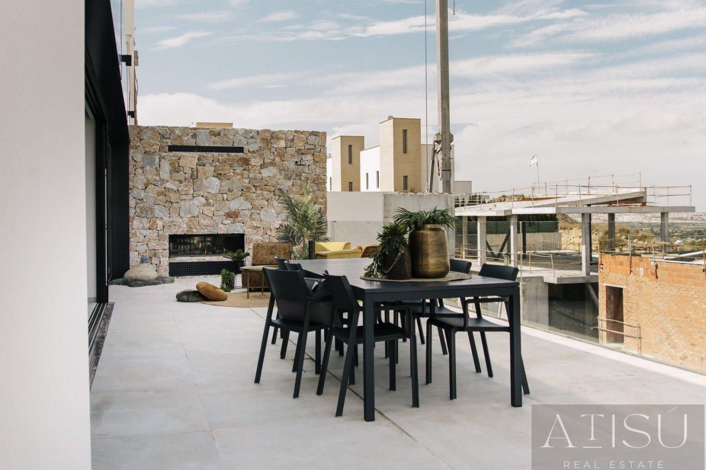 For sale of villa in Rojales