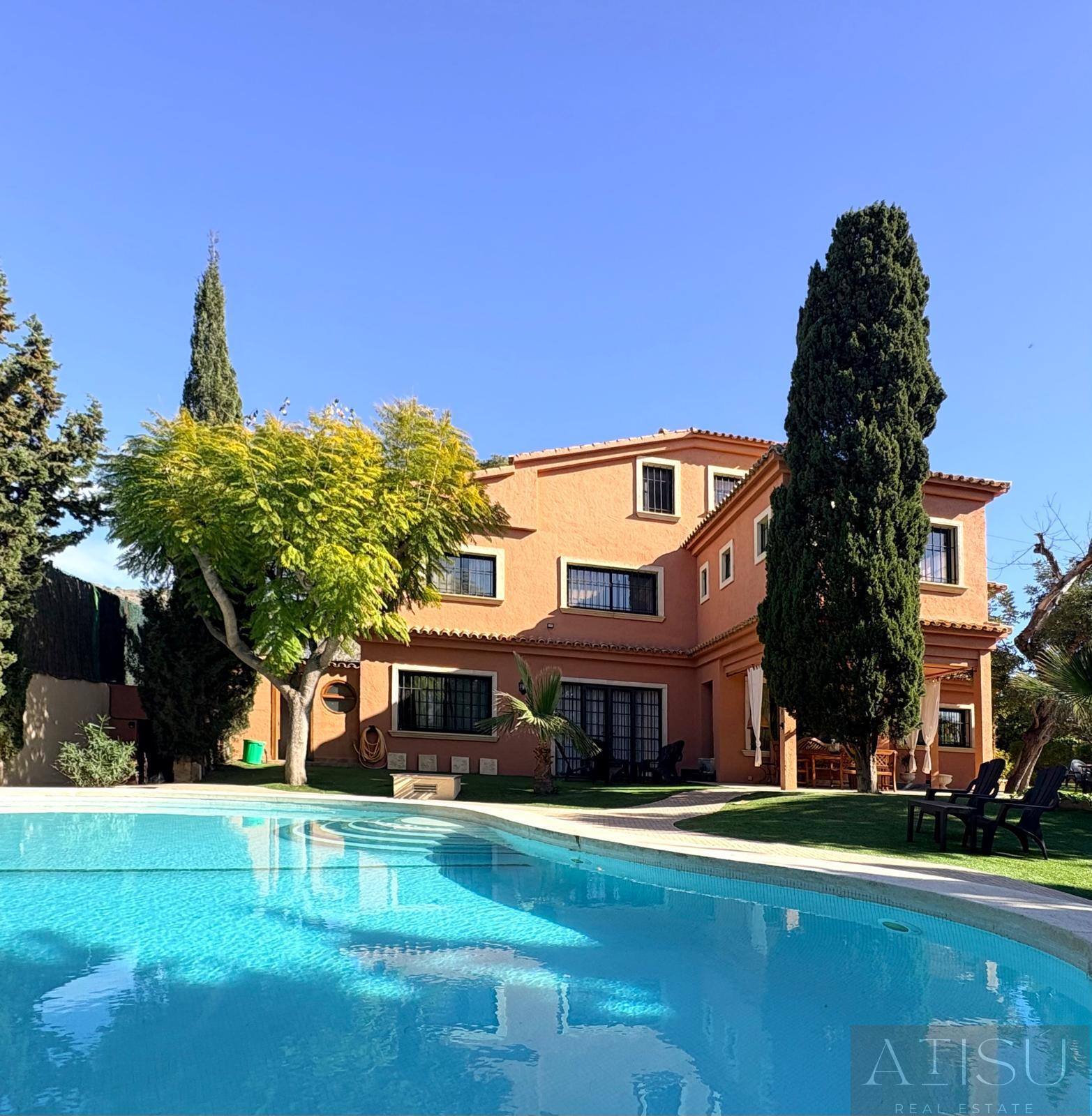 Alquiler de villa en Benidorm