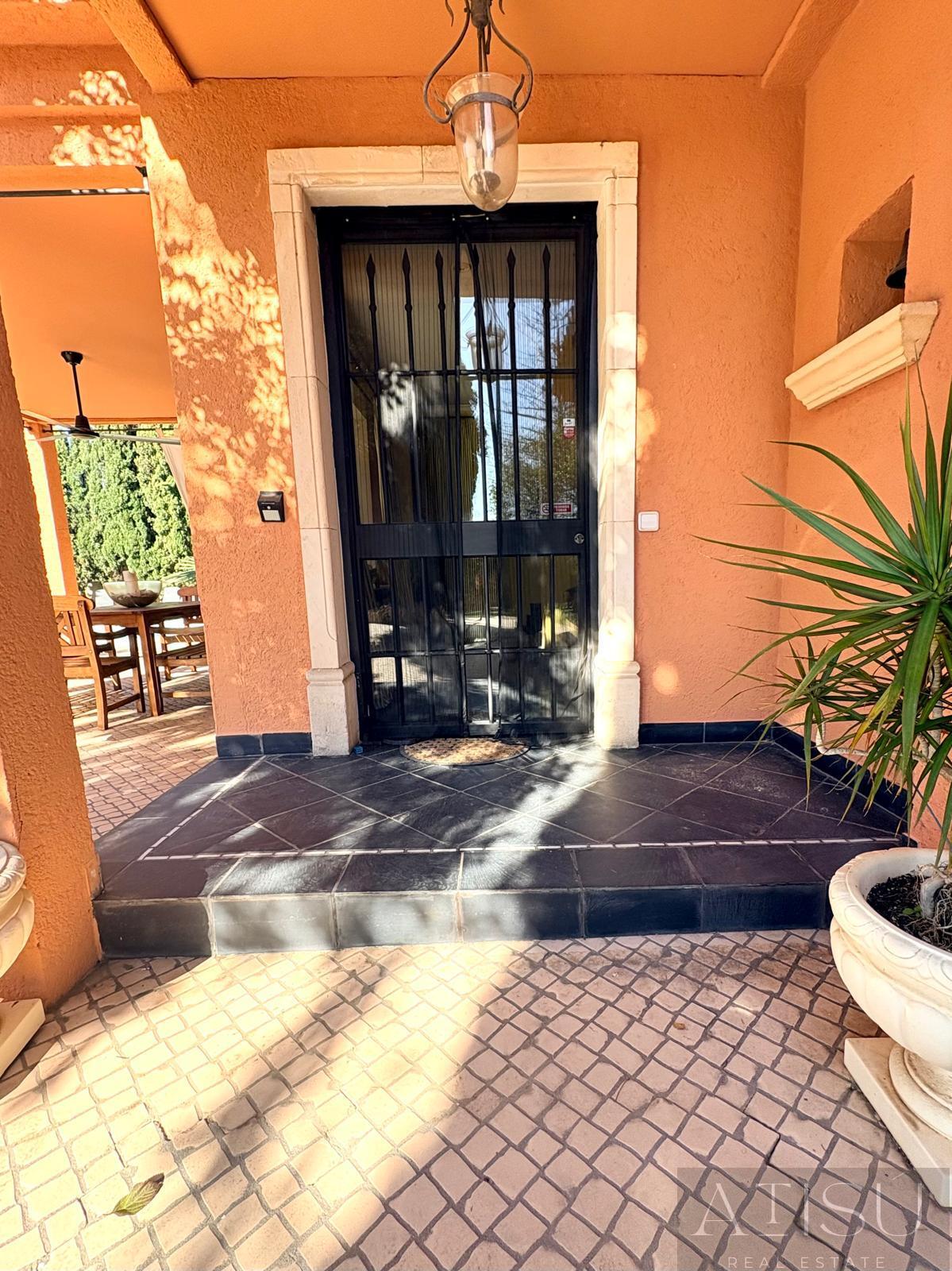 Alquiler de villa en Benidorm