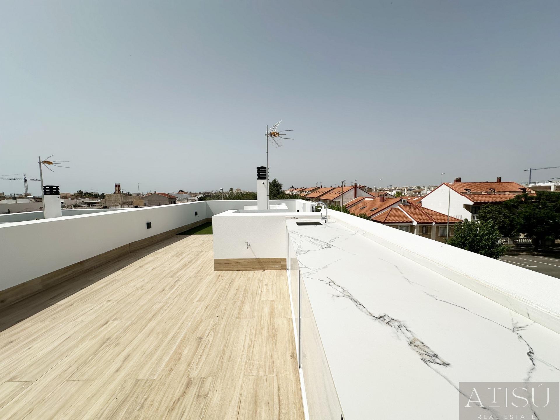 Venta de villa en Pilar de la horadada