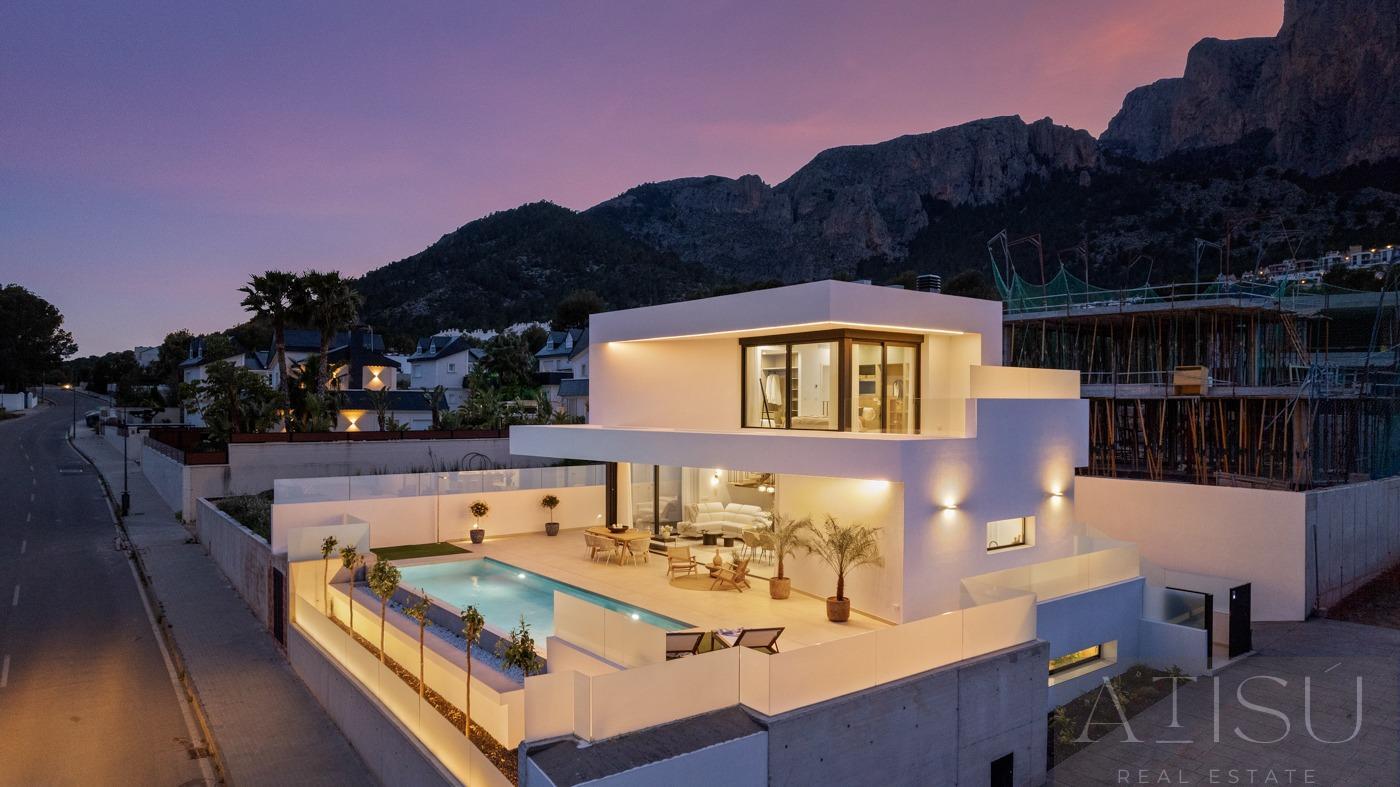 Venta de villa en Polop