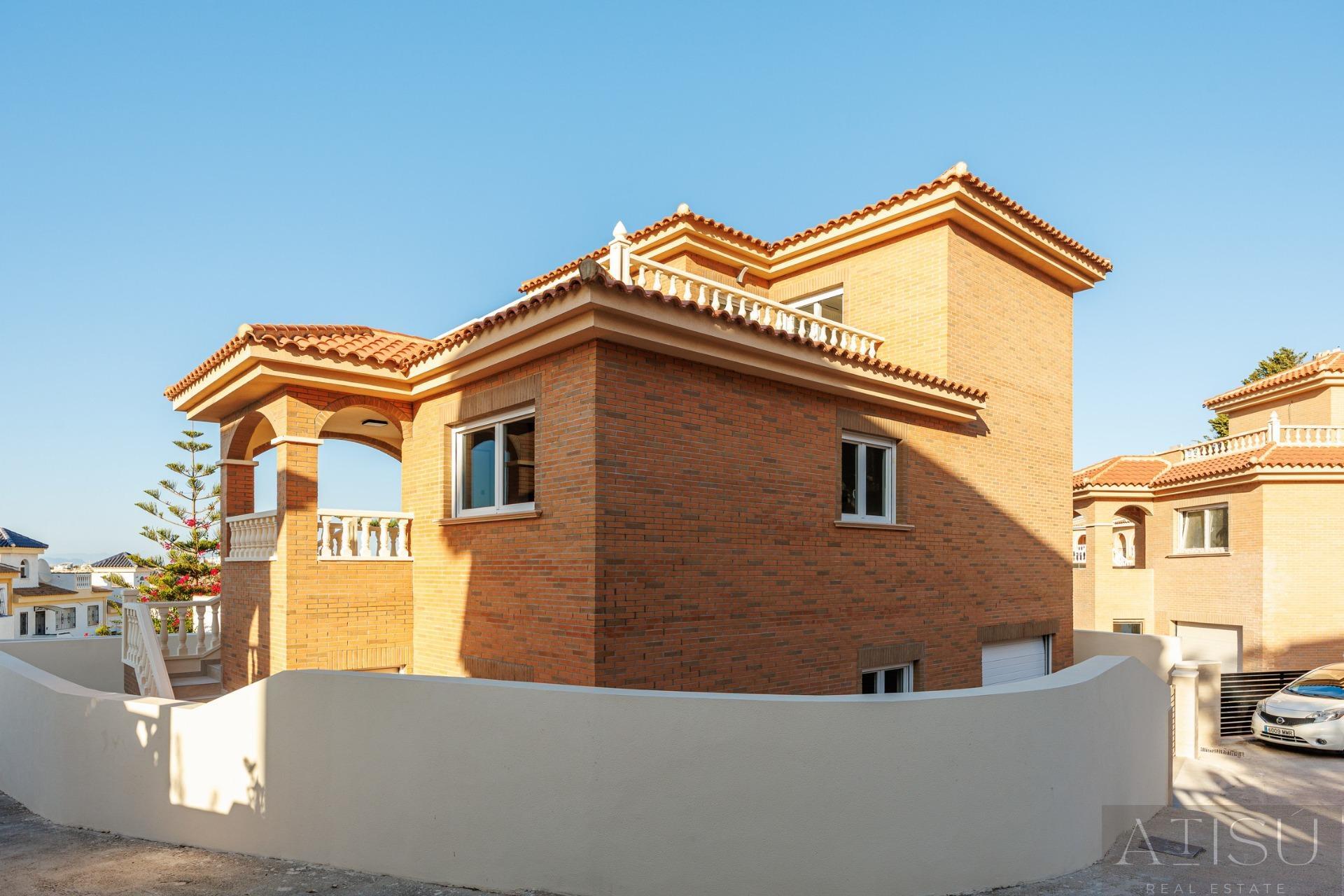 Venta de villa en Rojales