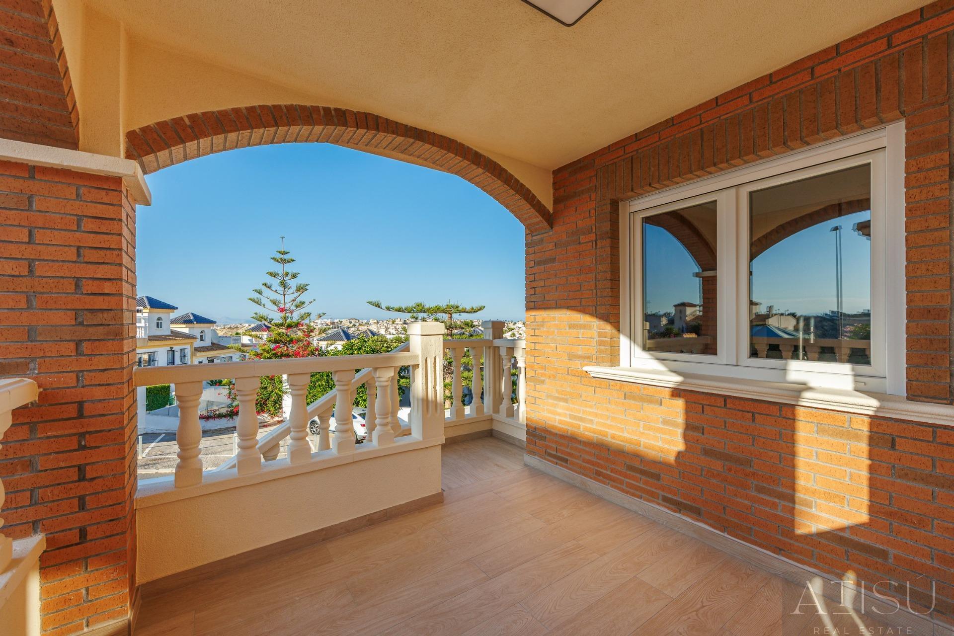 Venta de villa en Rojales